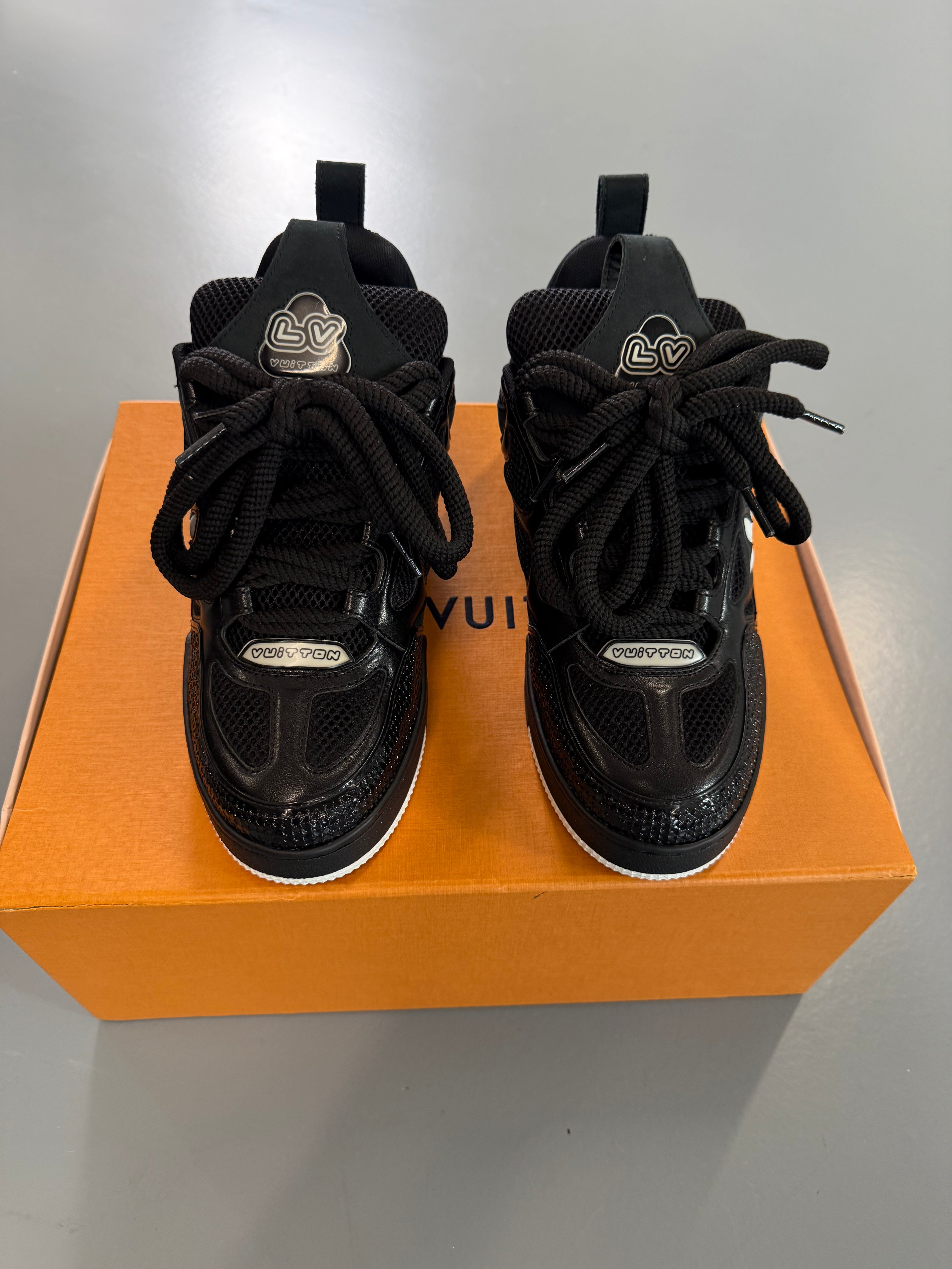 LOUIS VUITTON BLACK SKATE SNEAKER - UK 6.5 (Fits 7.5)