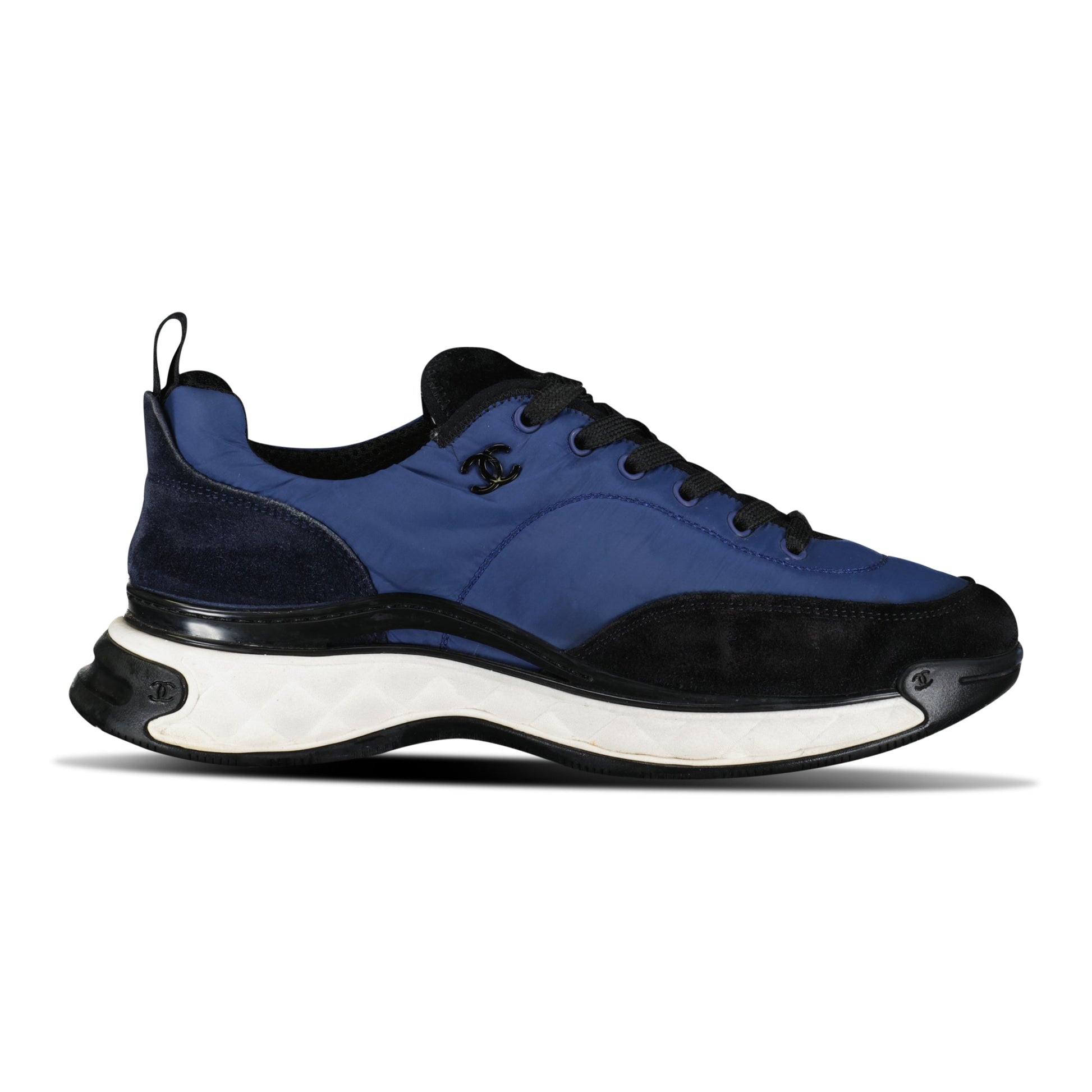 CHANEL NAVY TRAINER - UK 8 (42) - Affluent ArchivesUsed HIGH END DESIGNER CLOTHING