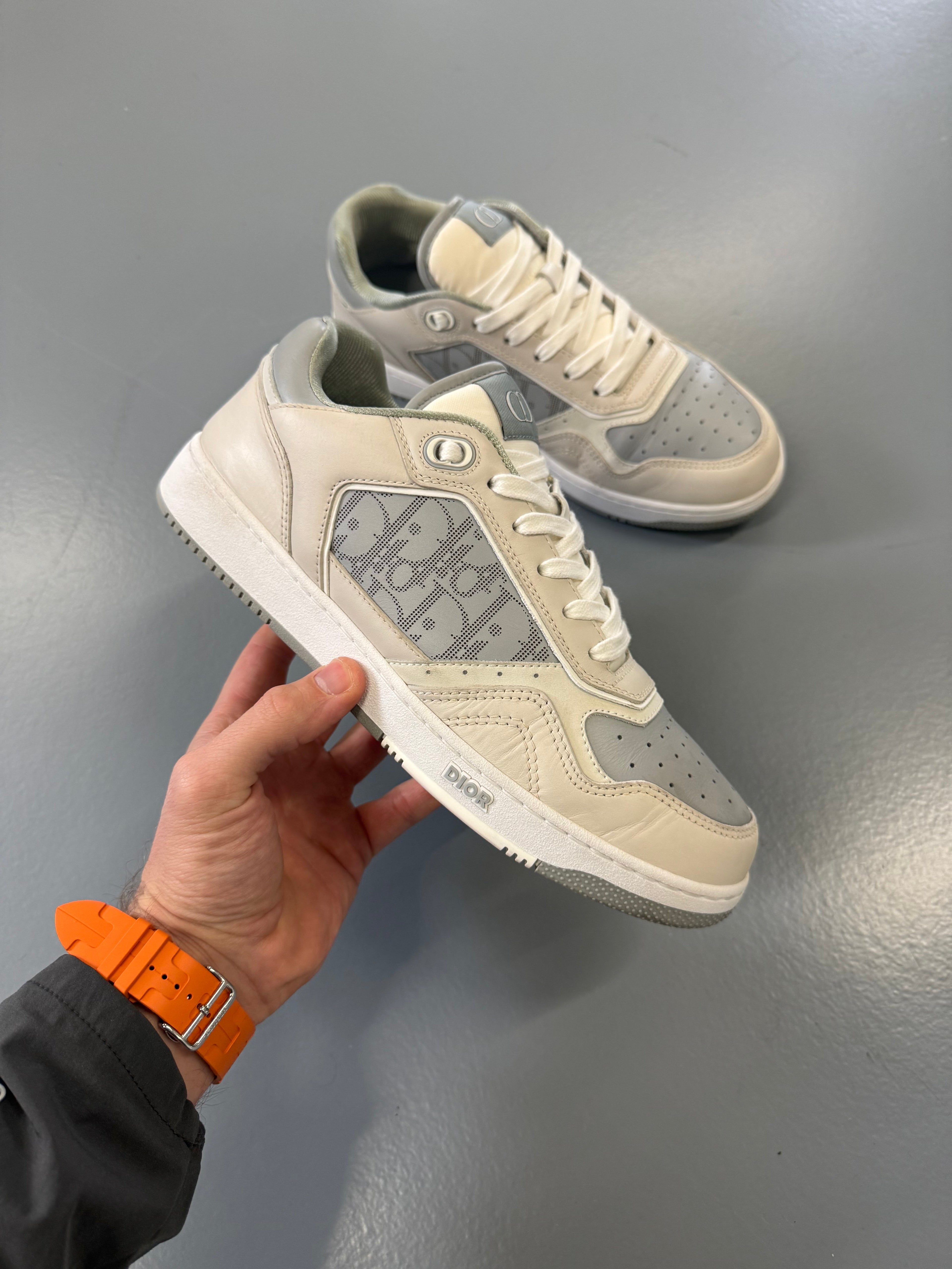 DIOR B27 SNEAKER BEIGE - UK 8 (42) - Affluent ArchivesUsed HIGH END DESIGNER CLOTHING