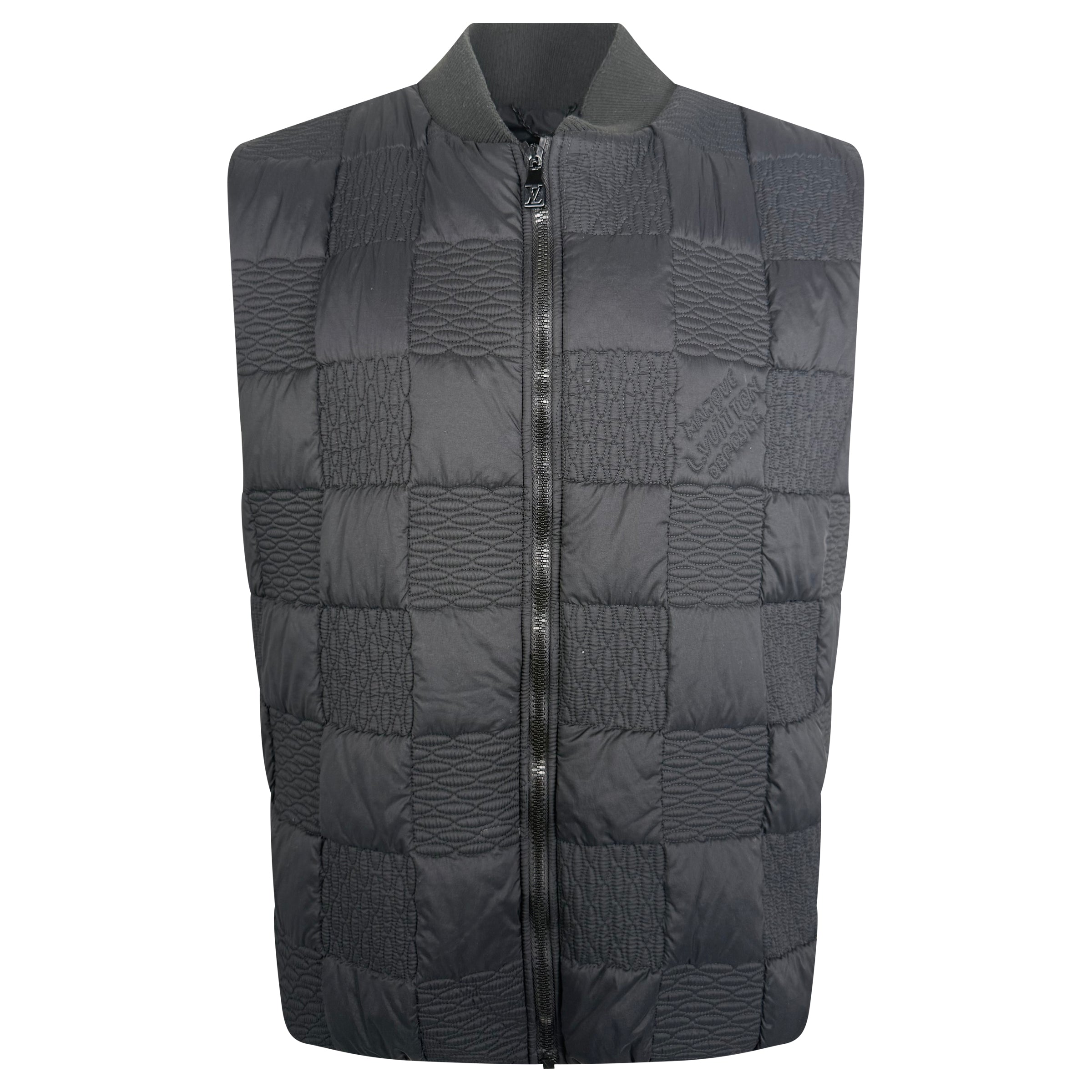 LOUIS VUITTON DAMIER QUILTED GILET - XXL - Affluent ArchivesUsed HIGH END DESIGNER CLOTHING