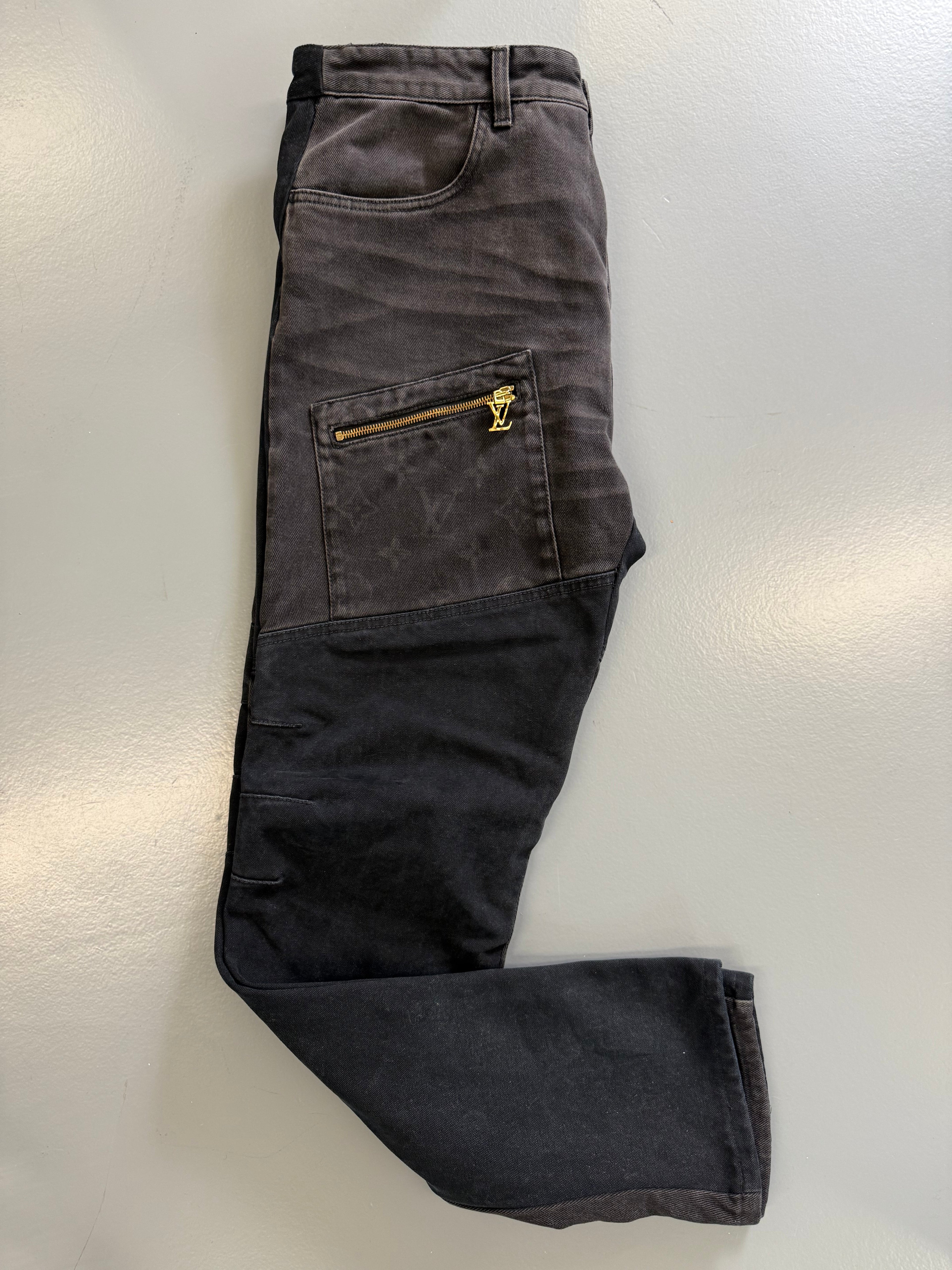 LOUIS VUITTON DARK GREY / BLACK MONOGRAM JEANS - 31 W / 32L (Fits 34W) - Affluent ArchivesUsed HIGH END DESIGNER CLOTHING