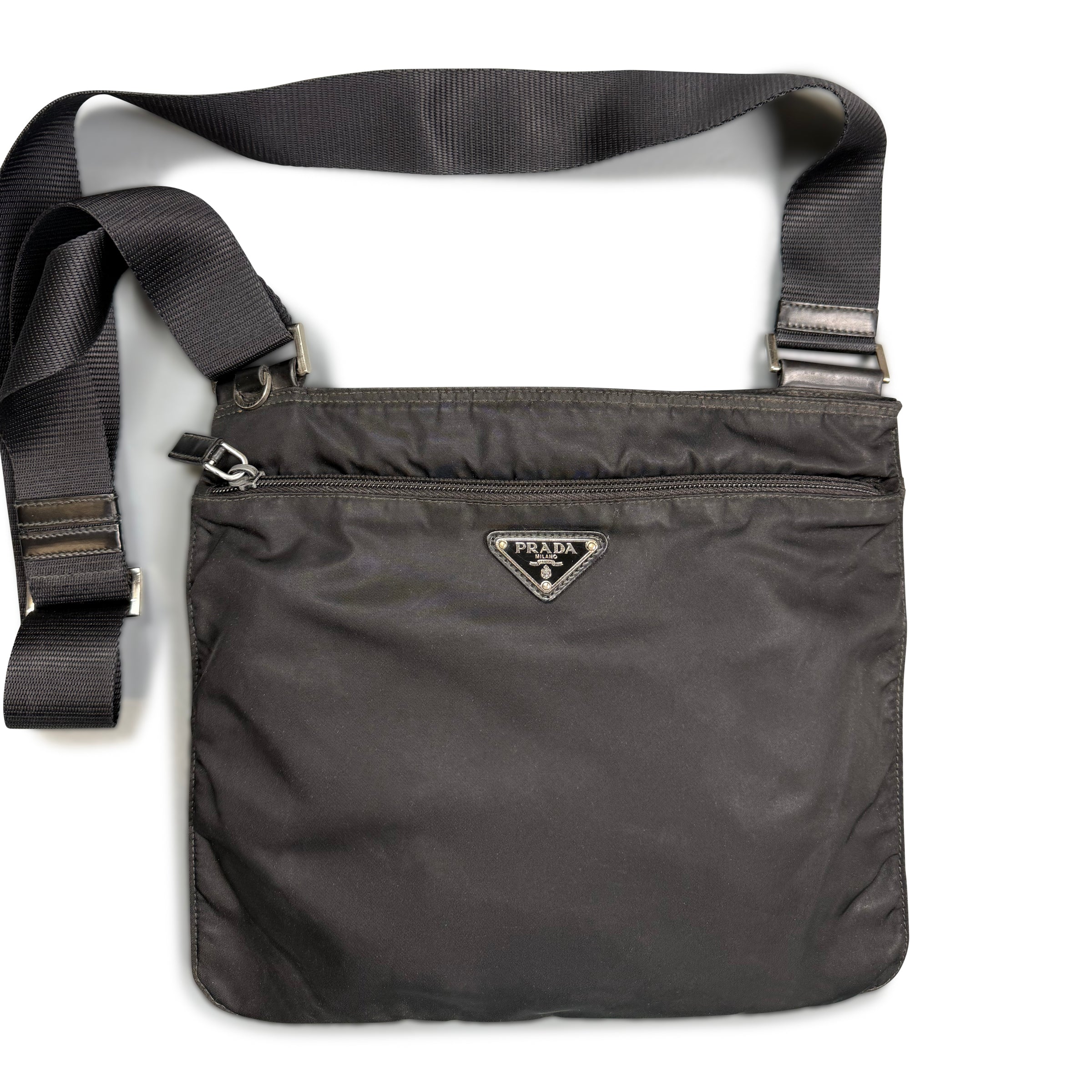 PRADA MESSENGER BAG BLACK - ONE SIZE - Affluent ArchivesUsed HIGH END DESIGNER CLOTHING