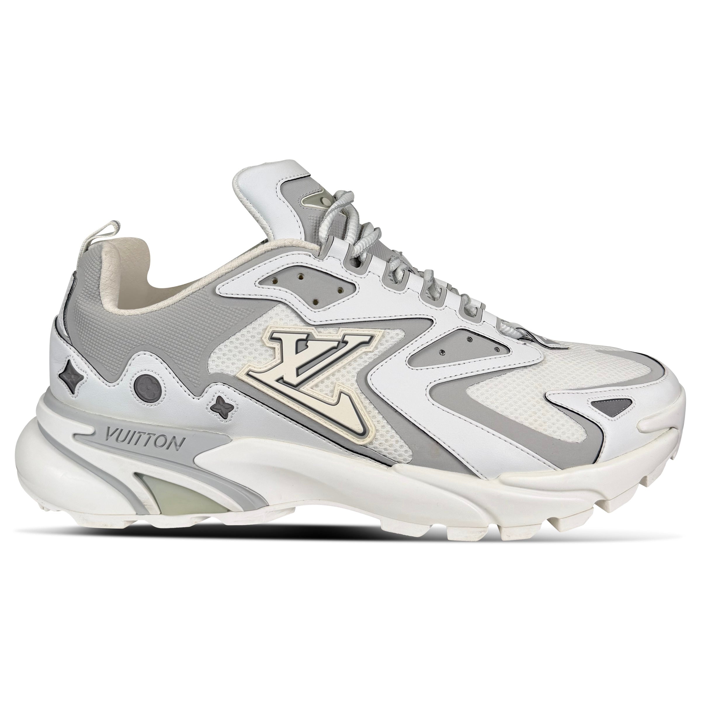 LOUIS VUITTON TATIC RUNNER TRAINER WHITE - UK 7.5 (Fits 8.5)| PRE OWNED