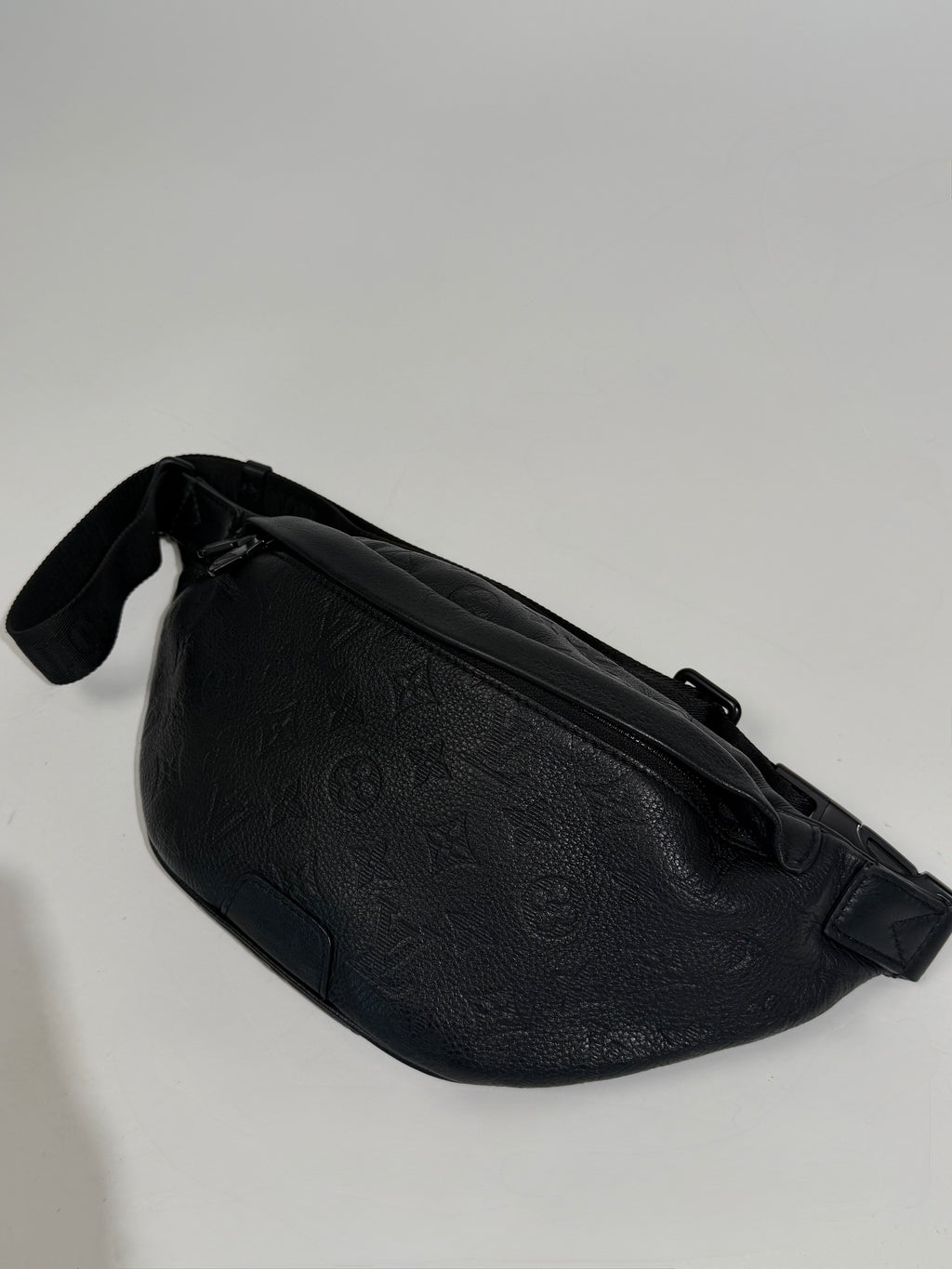 LOUIS VUITTON SHADOW MONOGRAM BUMBAG | PRE OWNED