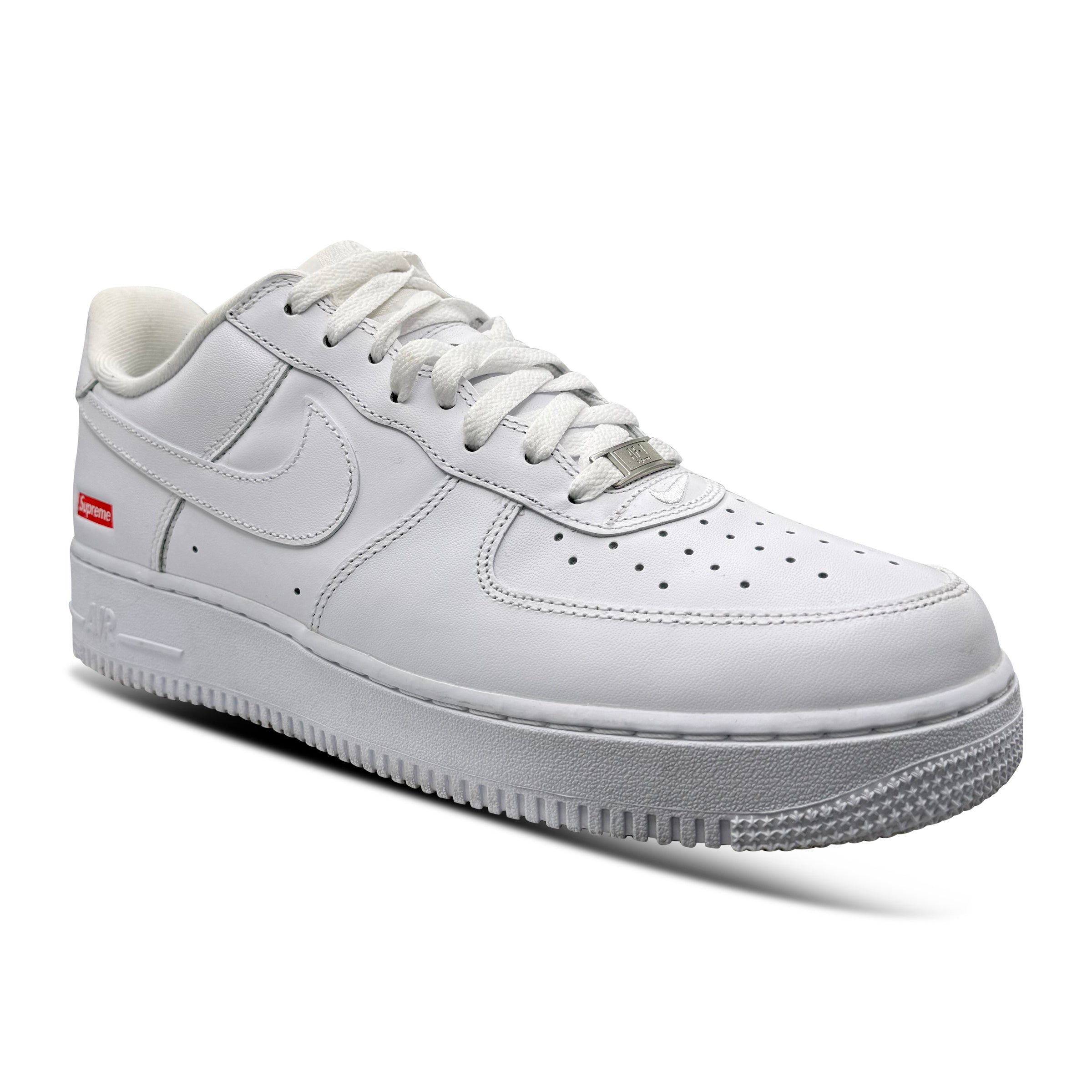 NIKE SUPREME AIRFORCE 1 WHITE - UK 9 (43)