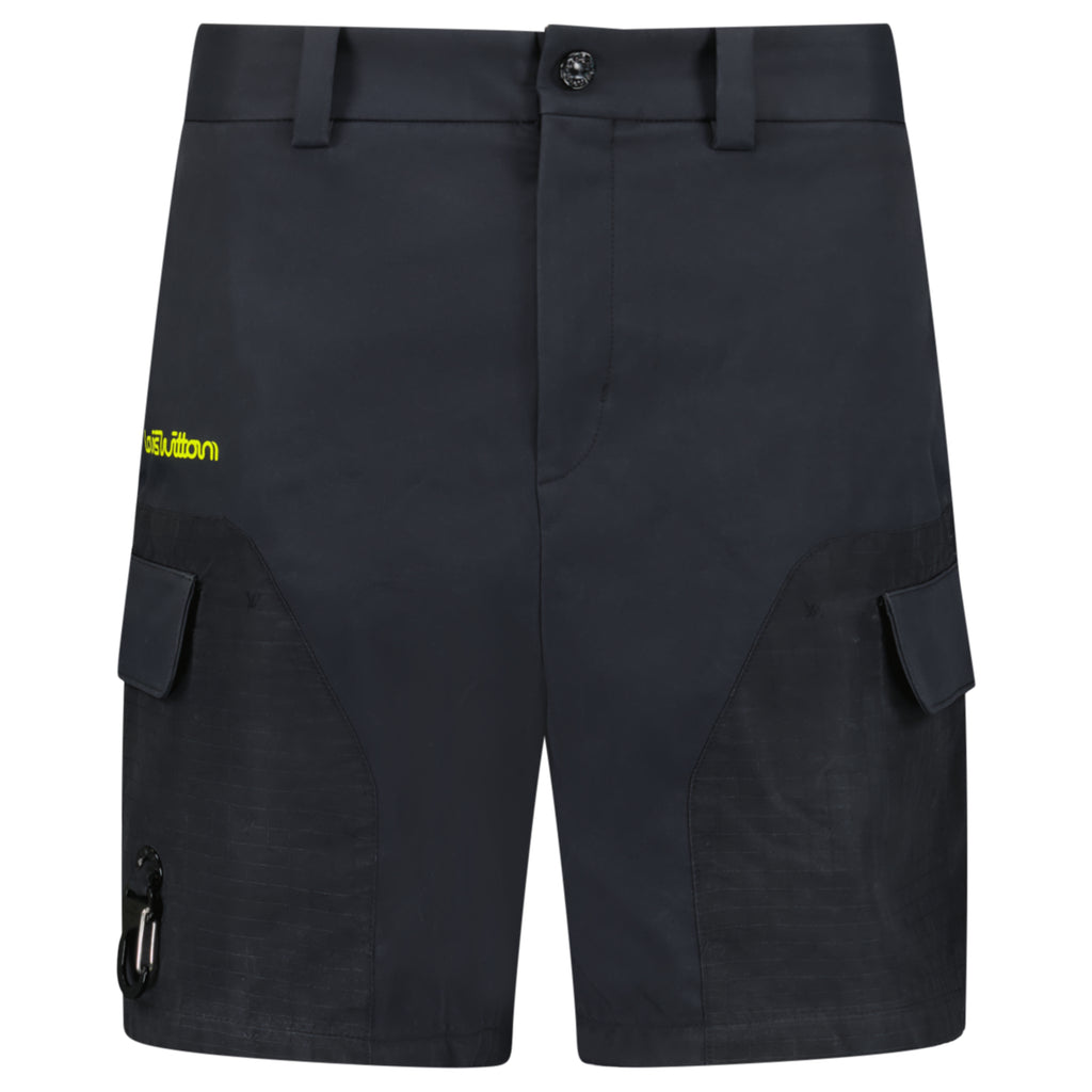 LOUIS VUITTON BLACK NYLON CARGO SHORTS - LARGE (Fit Medium) | PRE OWNED