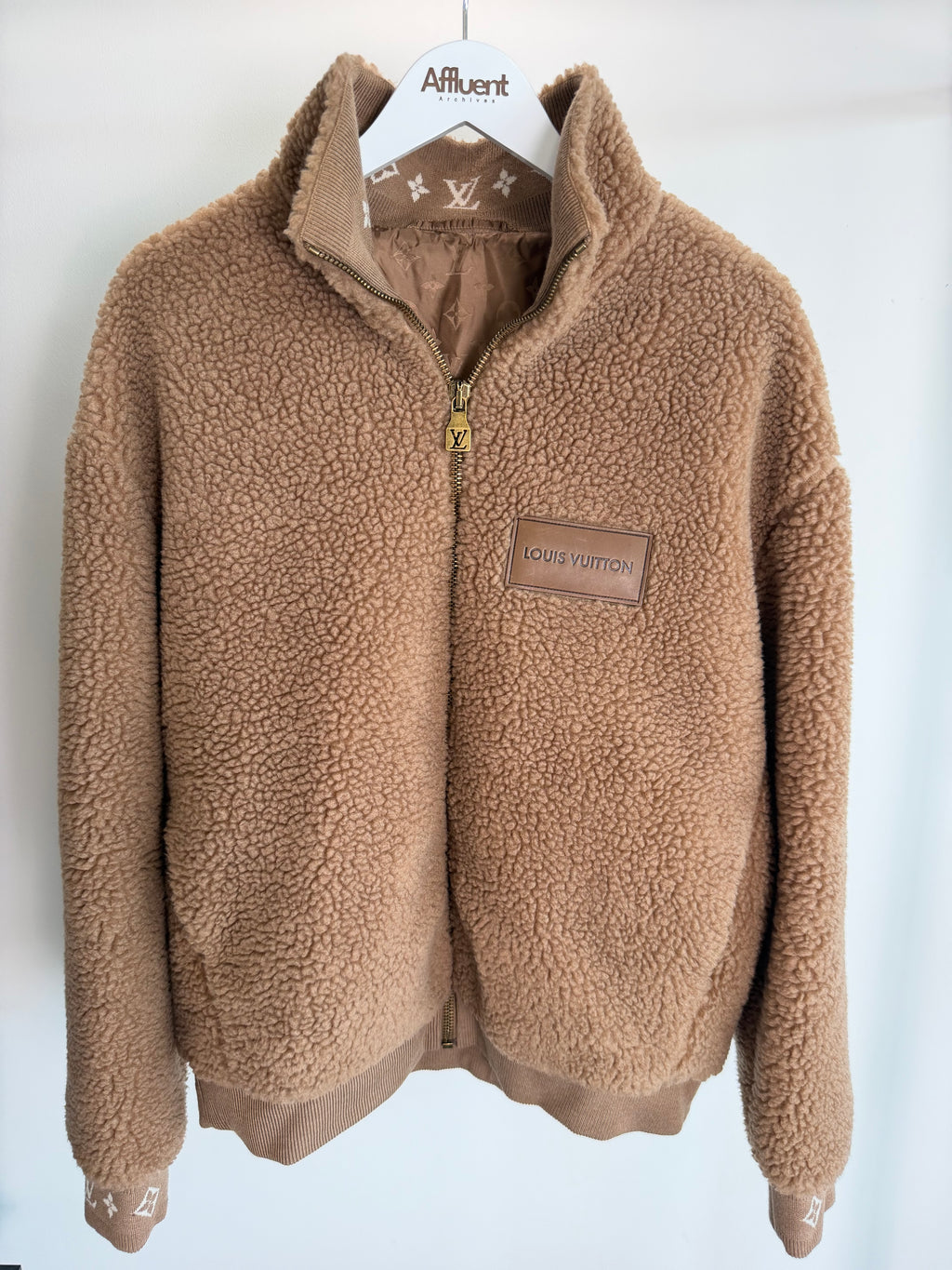 LOUIS VUITON BEIGE FLEECE BLOUSON MONOGRAM - XL | PRE OWNED