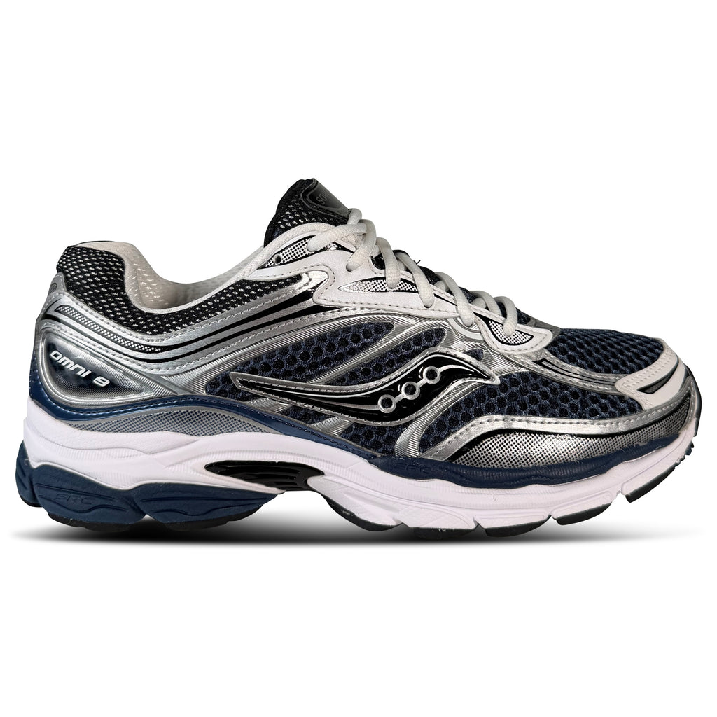 SAUCONY PROGRID OMNI 9 NAVY - UK 8.5 | PRE OWNED