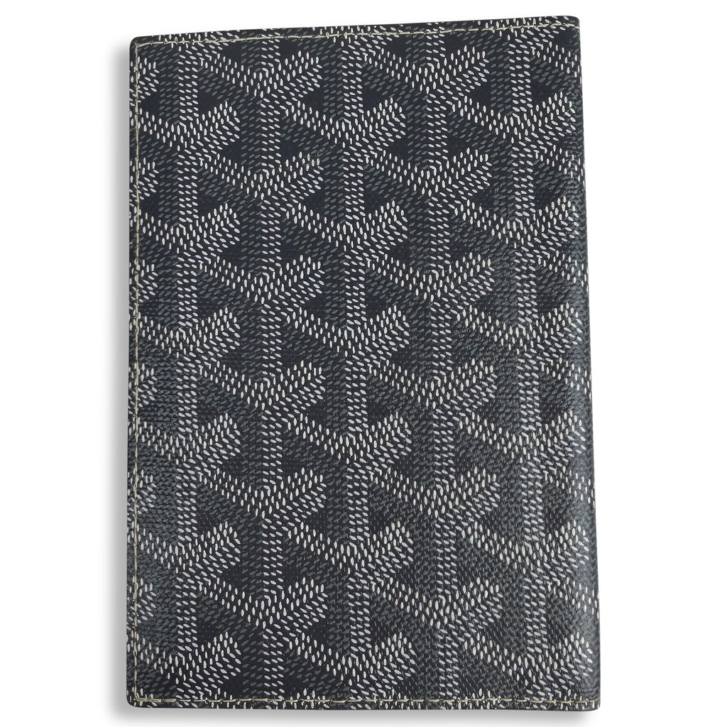 GOYARD GREY PASSPORT HOLDER | PRE OWNED