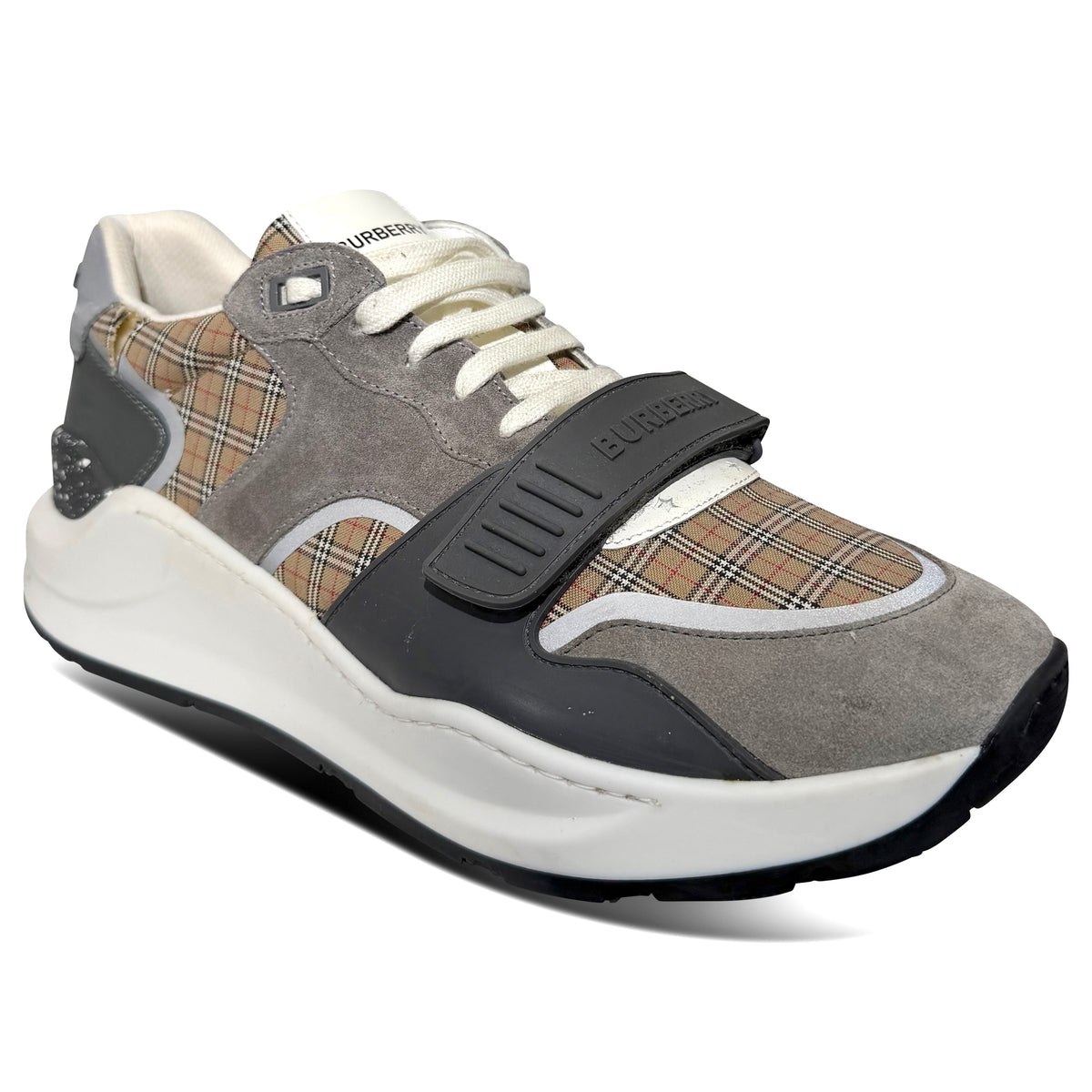 BURBERRY BEIGE SNEAKER - UK 11 (45) | PRE OWNED