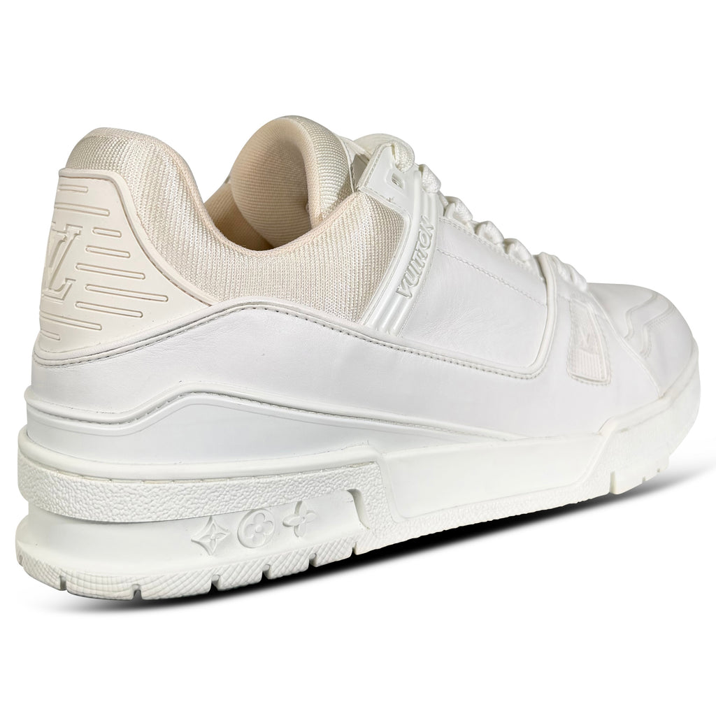 LOUIS VUITTON WHITE LV SNEAKER - UK 8 (Fits 9) | PRE OWNED