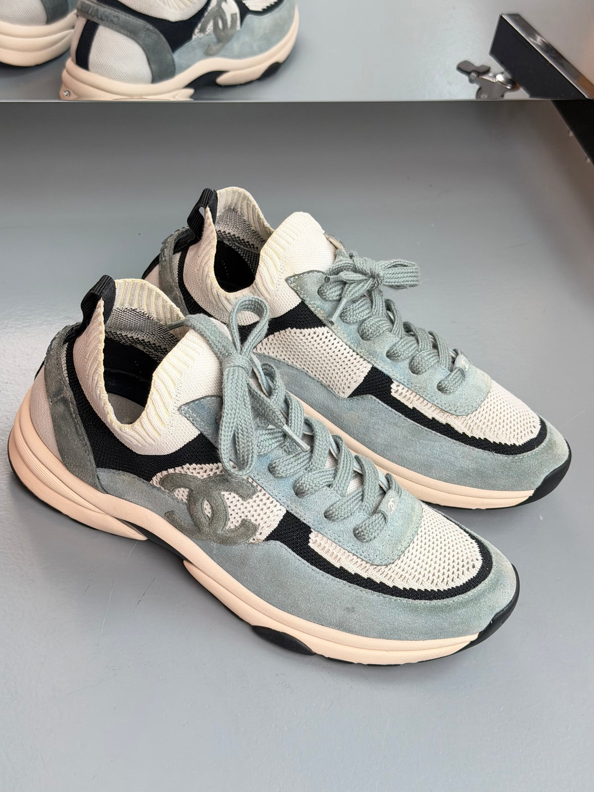 CHANEL LIGHT BLUE KNITTED RUNNER TRAINER - UK 10 (44) | PRE OWNED