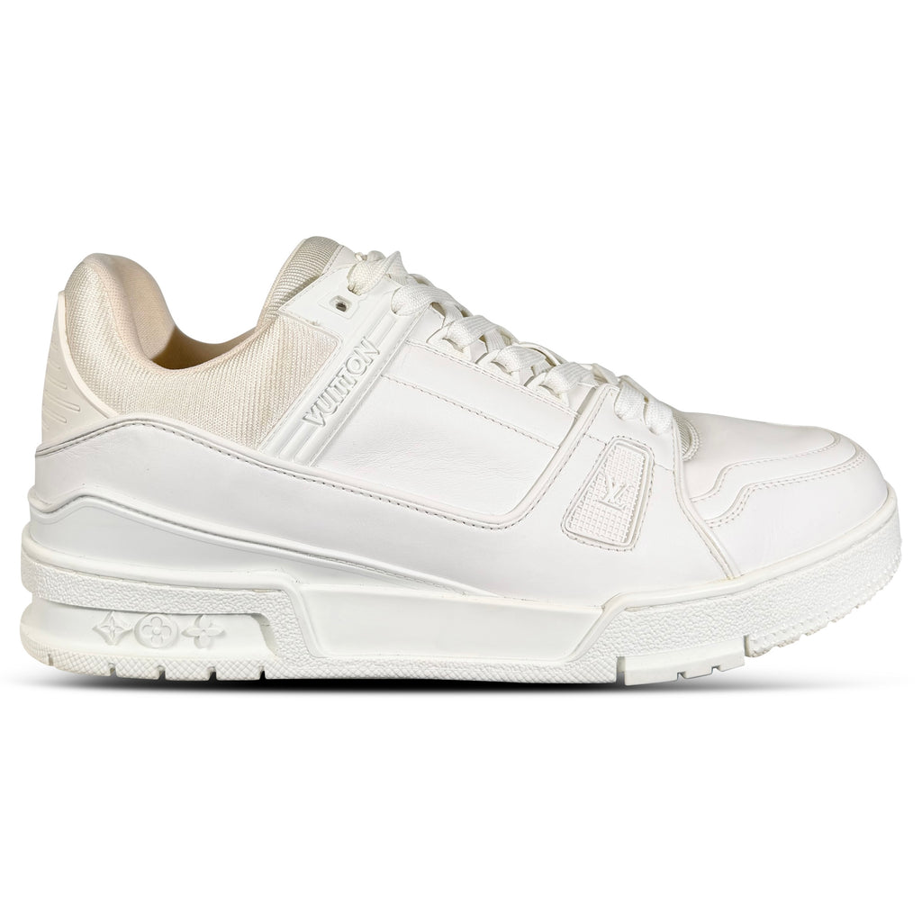 LOUIS VUITTON WHITE LV SNEAKER - UK 8 (Fits 9) | PRE OWNED