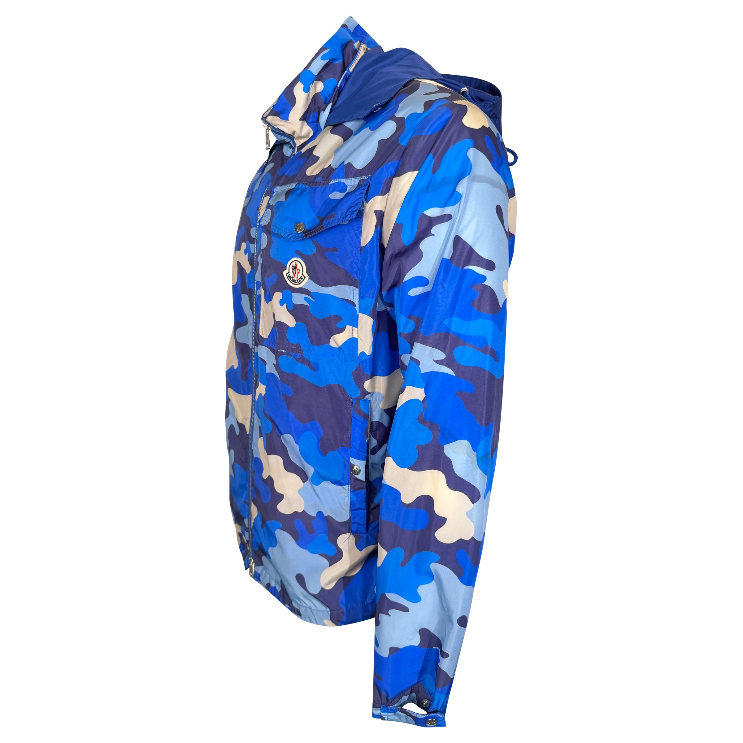 MONCLER CAMO PRINTED WINDBREAKER - SIZE 3 (Fits Large) | PRE OWNED