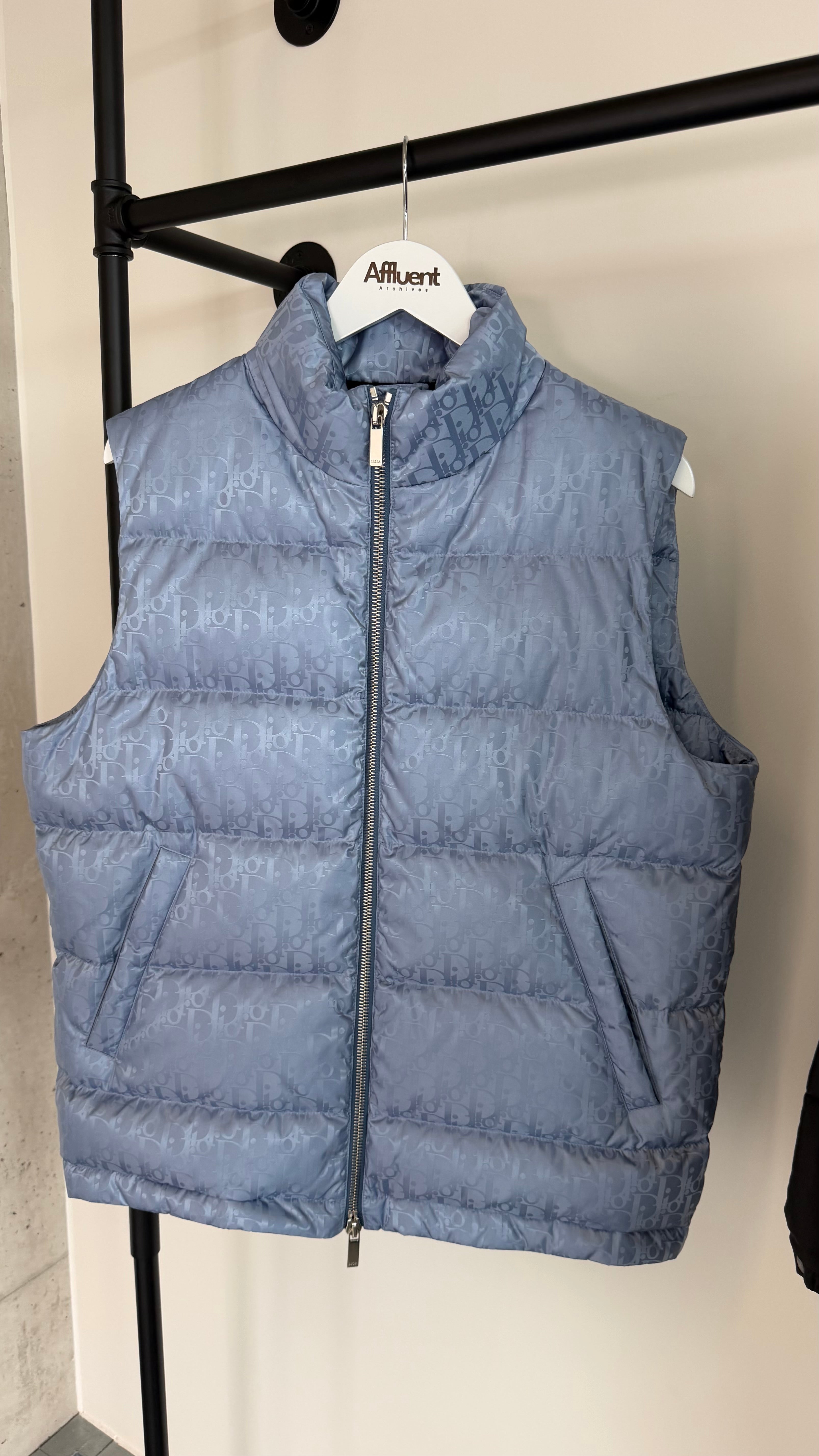 DIOR JACQUARD OBLIQUE GILET LIGHT BLUE - MEDIUM (48) | PRE OWNED