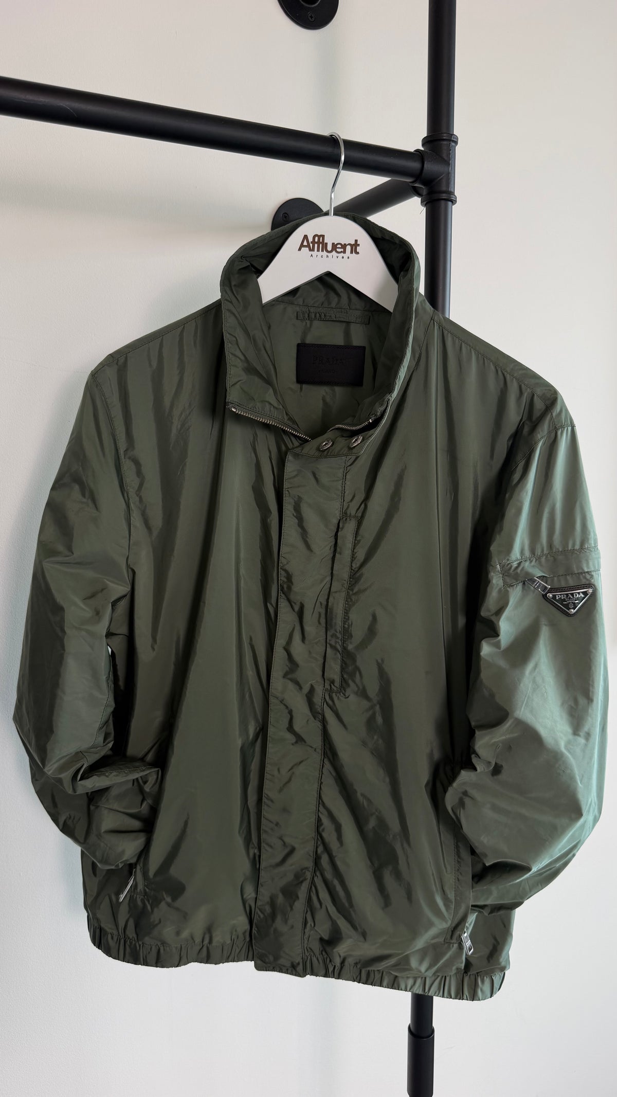 PRADA KHAKI RE NYLON JACKET - LARGE (50)| PRE OWNED
