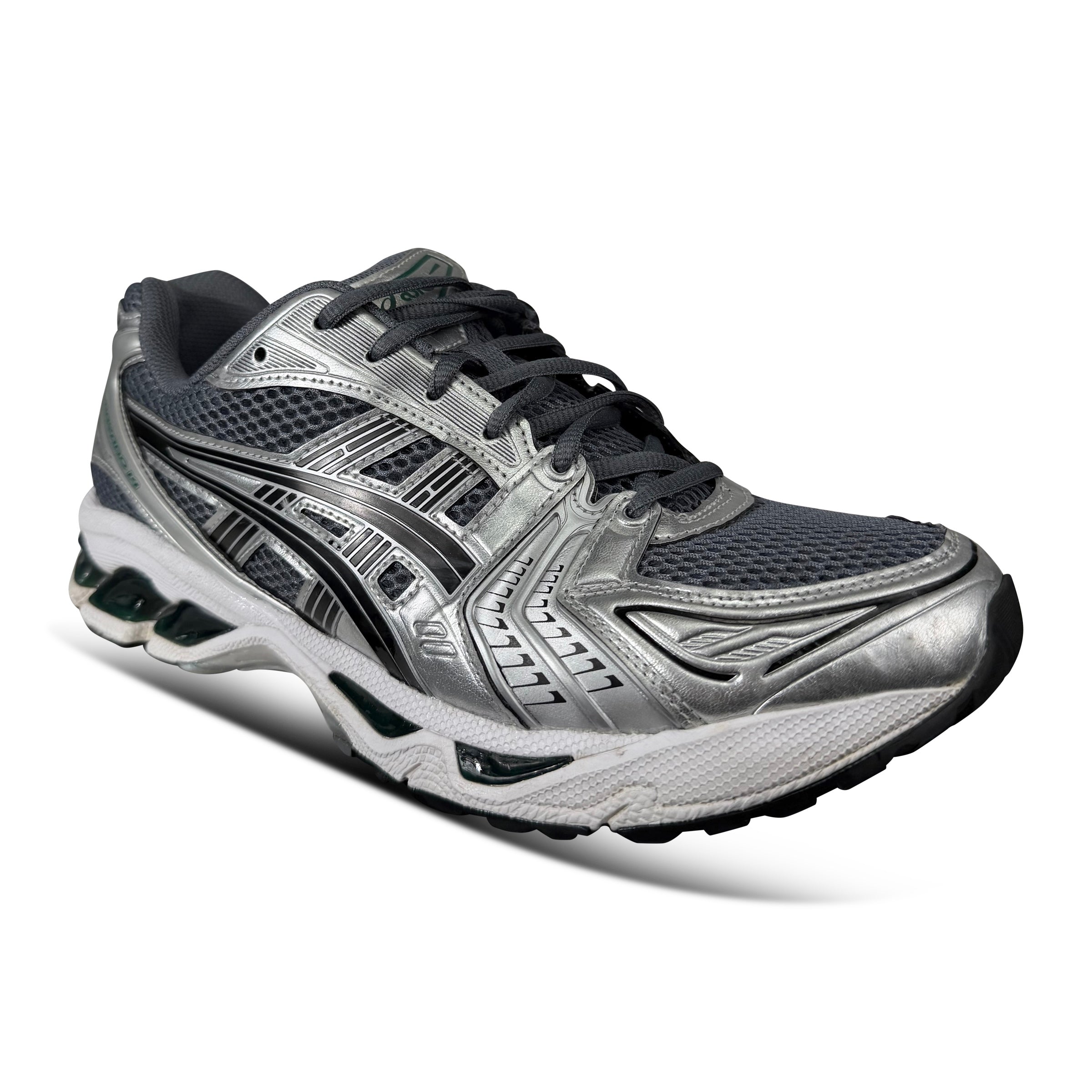 ASIC SILVER / BLUE TRAINER - UK 8.5 (42.5) - Affluent ArchivesUsed HIGH END DESIGNER CLOTHING