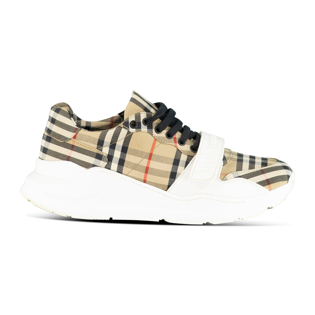 BURBERRY BEIGE SNEAKER - UK 9 (43) - Affluent ArchivesUsed HIGH END DESIGNER CLOTHING