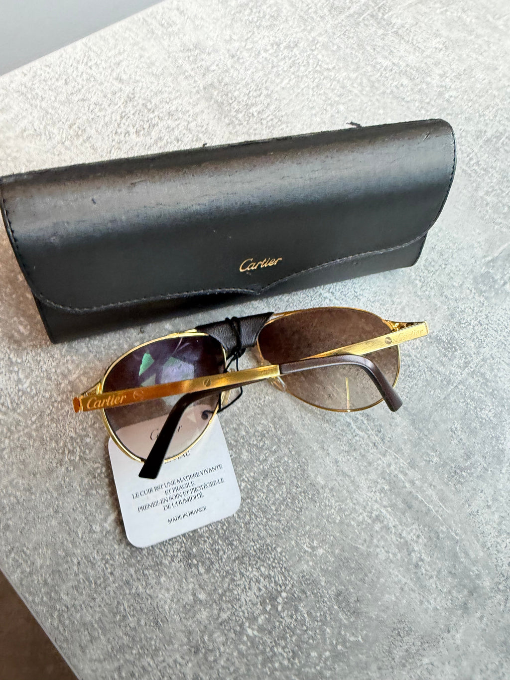CARTIER SANTOS GOLD SUNGLASSES | PRE OWNED - Affluent ArchivesUsed HIGH END DESIGNER CLOTHING