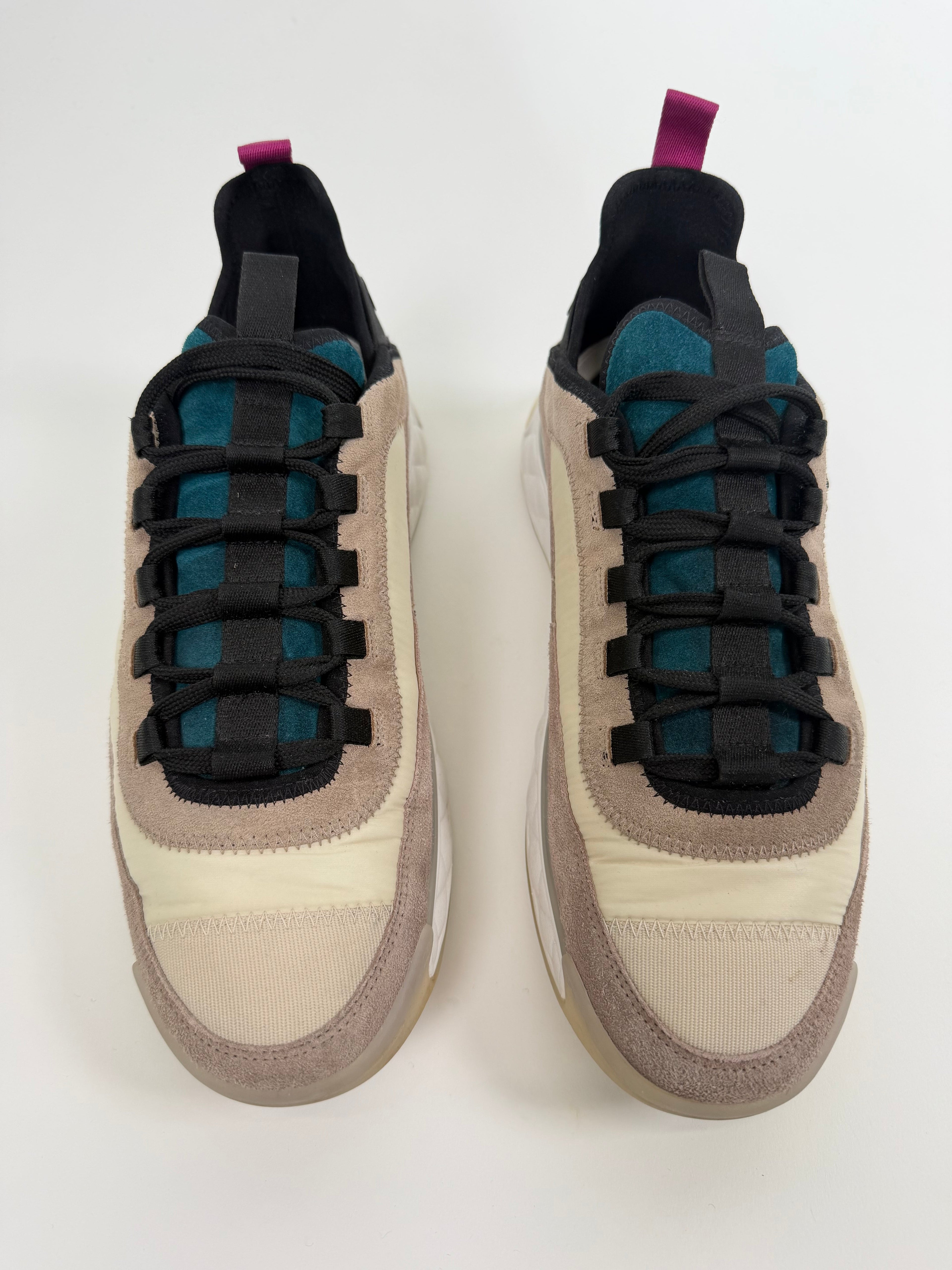 CHANEL BEIGE / WHITE TRAINERS - UK 7 (41) | PRE OWNED - Affluent ArchivesUsed HIGH END DESIGNER CLOTHING