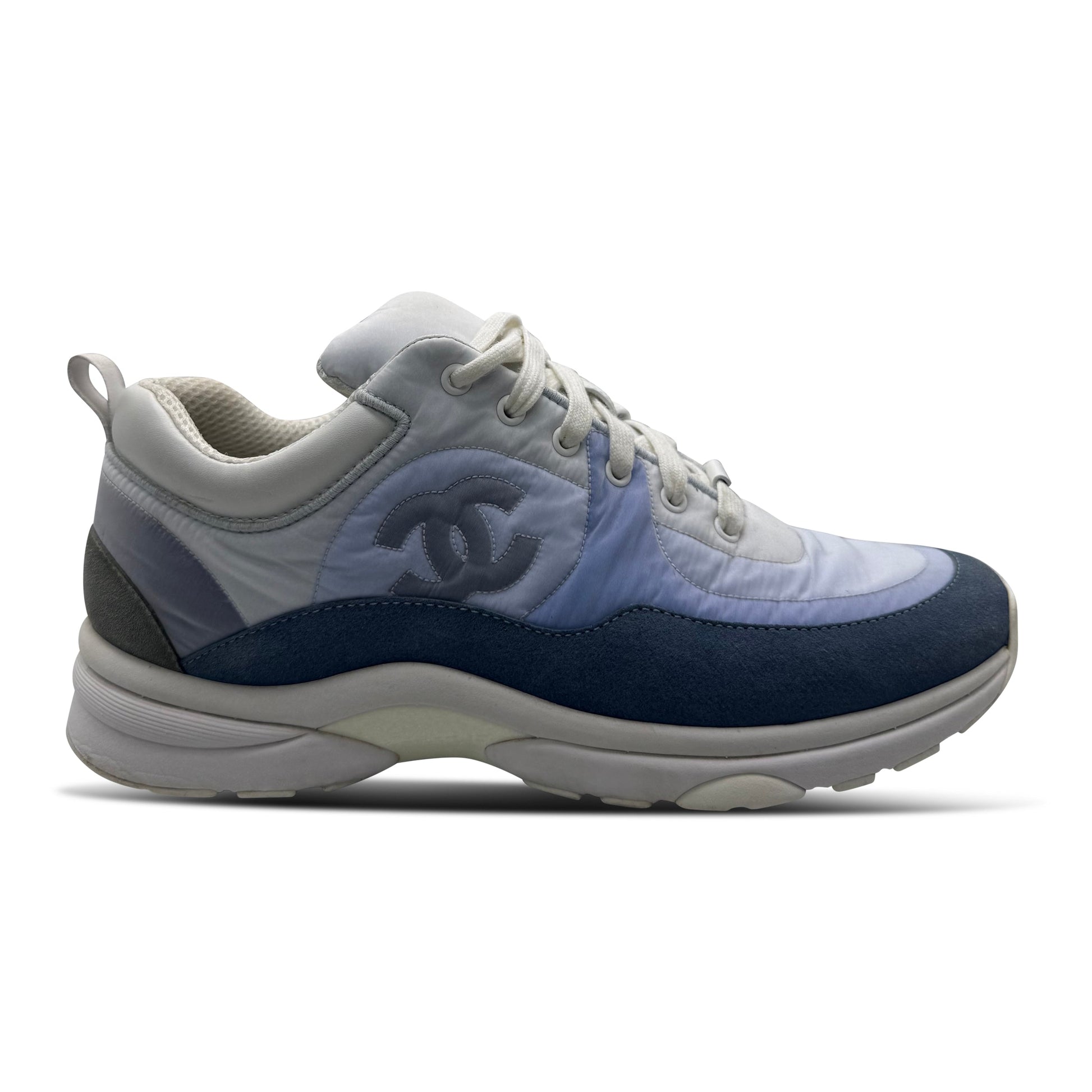 CHANEL LIGHT BLUE CC RUNNER - UK 8 (42) - Affluent ArchivesUsed HIGH END DESIGNER CLOTHING