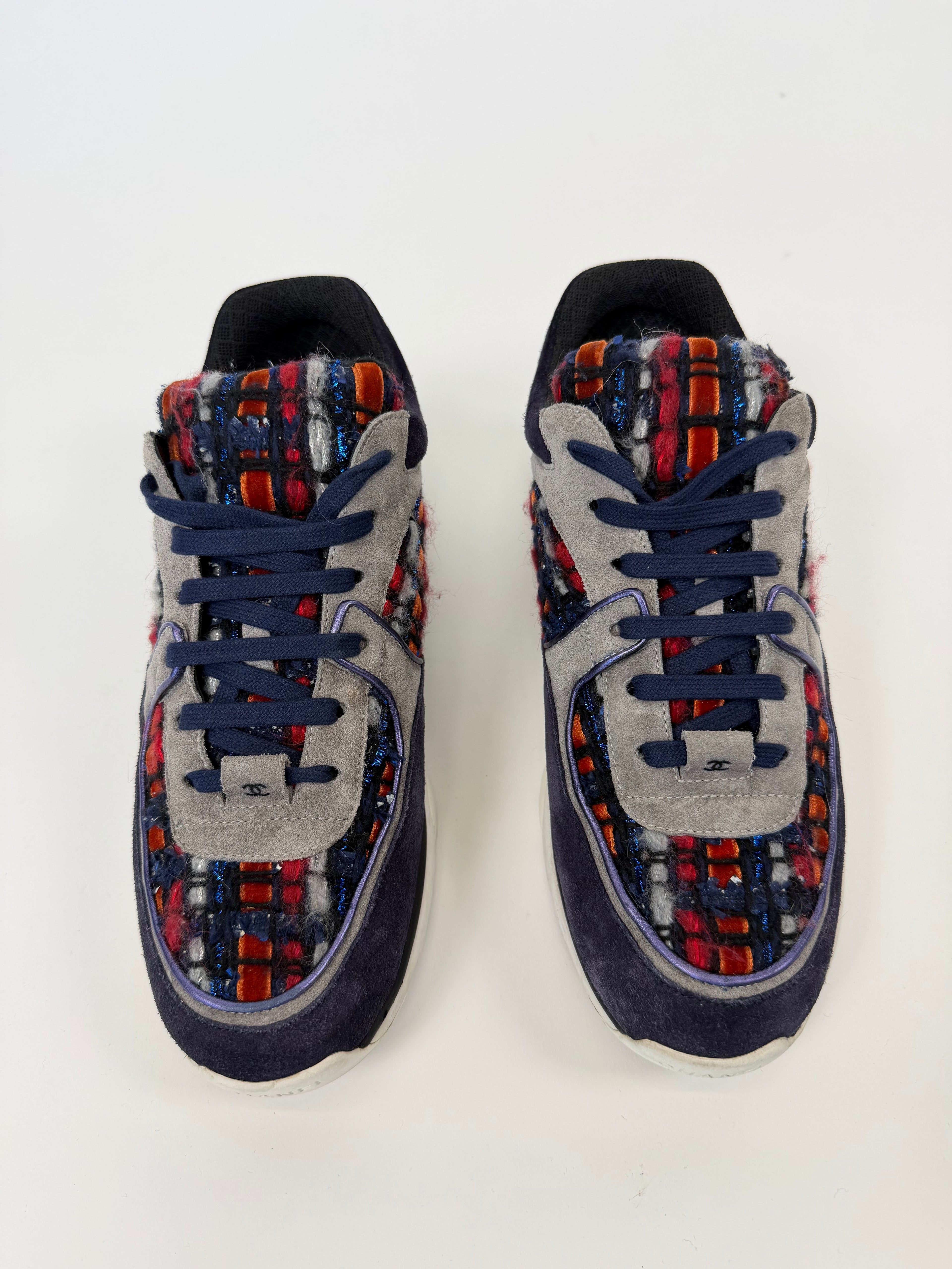 CHANEL PURPLE CC LOGO TRAINER - UK 8 (42) - Affluent ArchivesUsed HIGH END DESIGNER CLOTHING