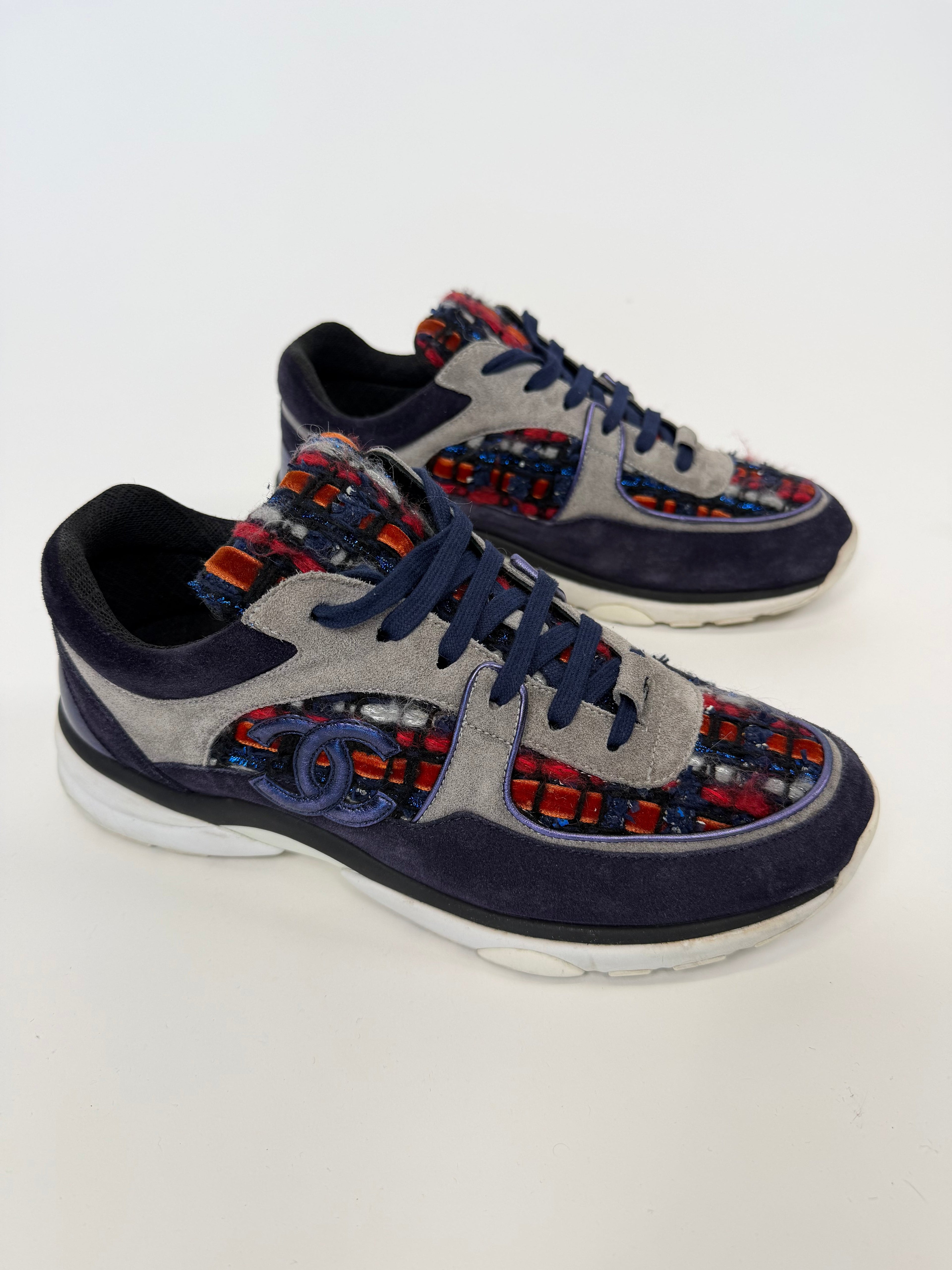 CHANEL PURPLE CC LOGO TRAINER - UK 8 (42) - Affluent ArchivesUsed HIGH END DESIGNER CLOTHING