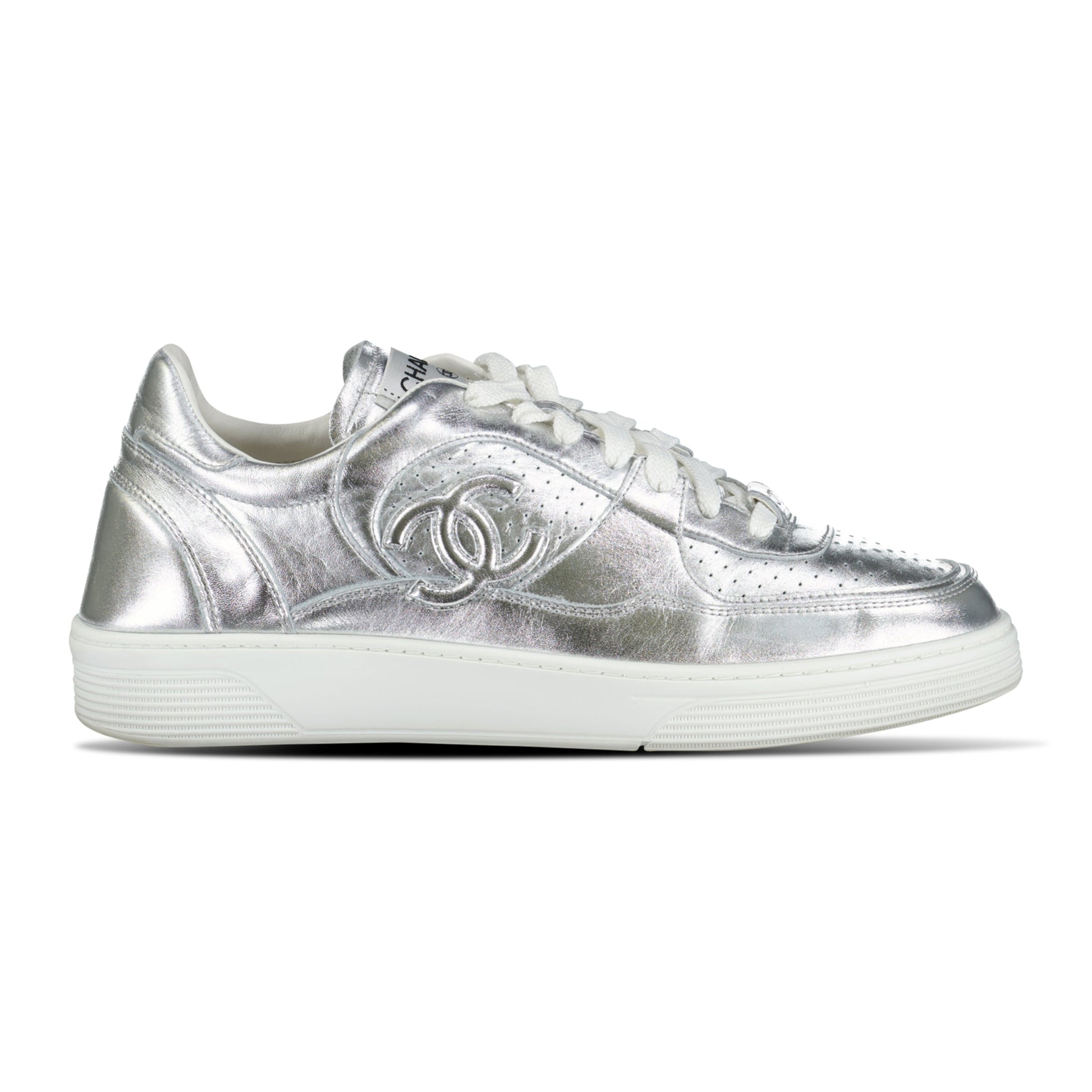 CHANEL SILVER LOW TRAINER - UK 8 (42) - Affluent ArchivesUsed HIGH END DESIGNER CLOTHING