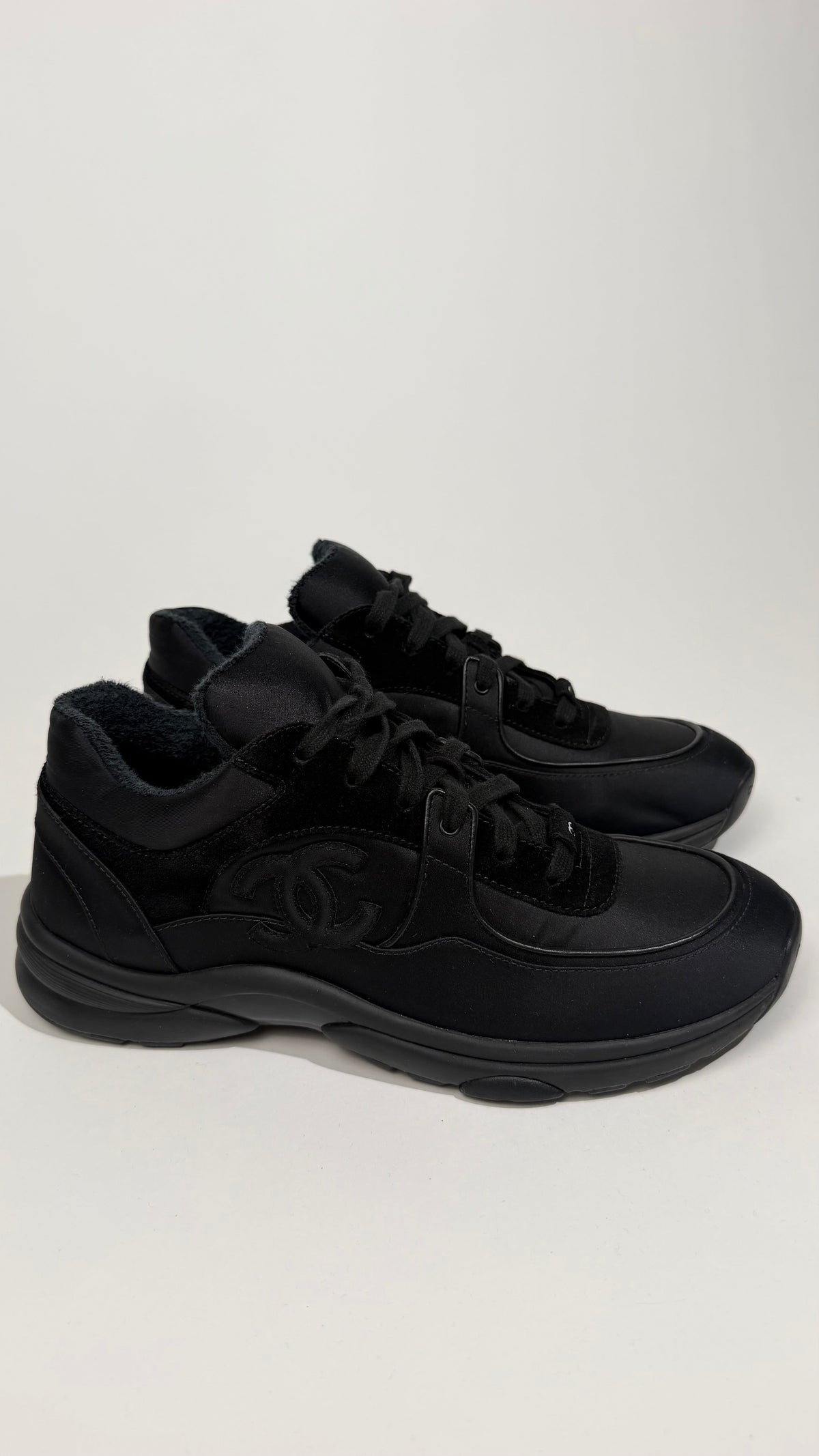 CHANEL TRIPLE BLACK TRAINERS - UK 8 (42) | PRE OWNED - Affluent ArchivesUsed HIGH END DESIGNER CLOTHING