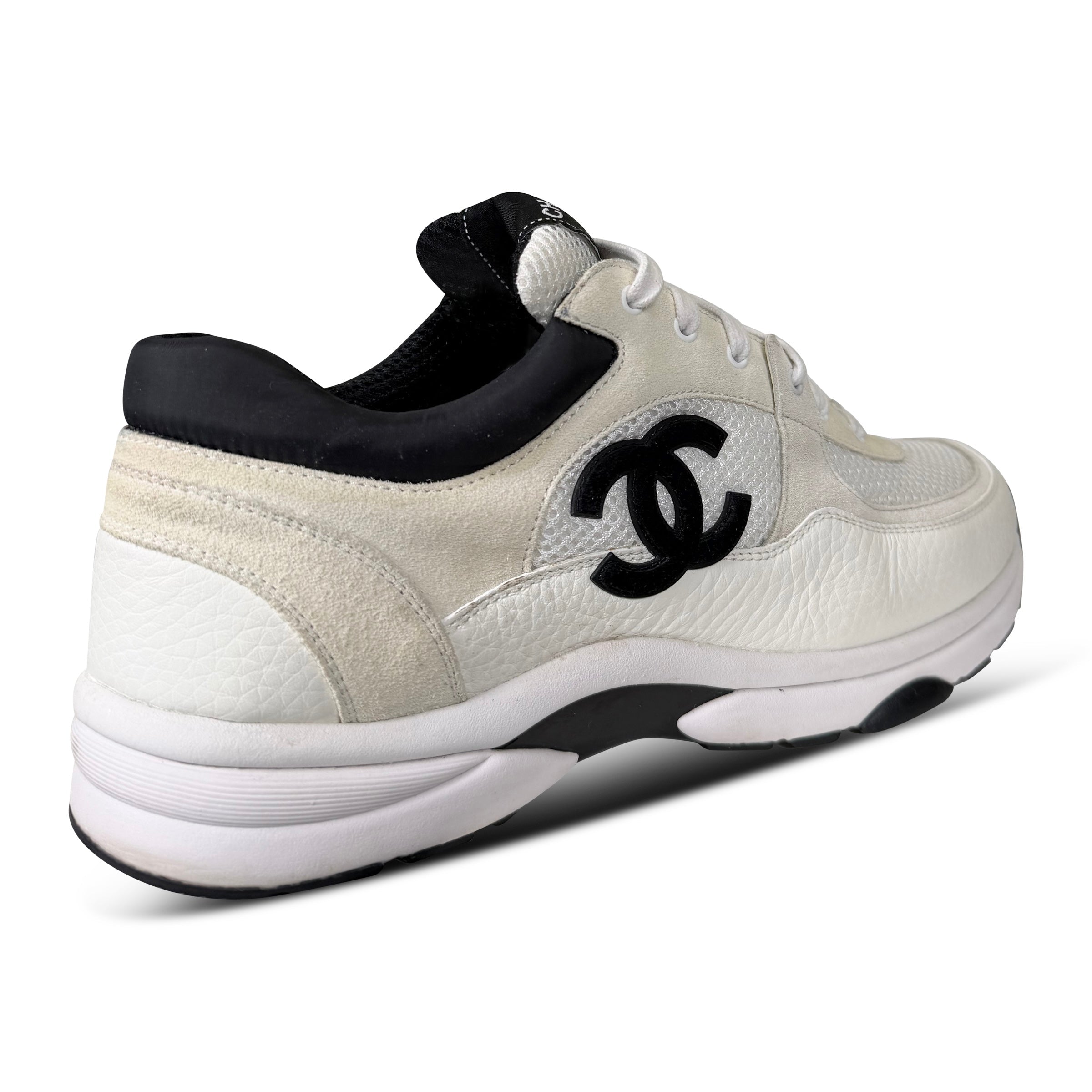 CHANEL WHITE CC LEATHER / MESH SNEAKER - UK 8 (42) - Affluent ArchivesUsed HIGH END DESIGNER CLOTHING
