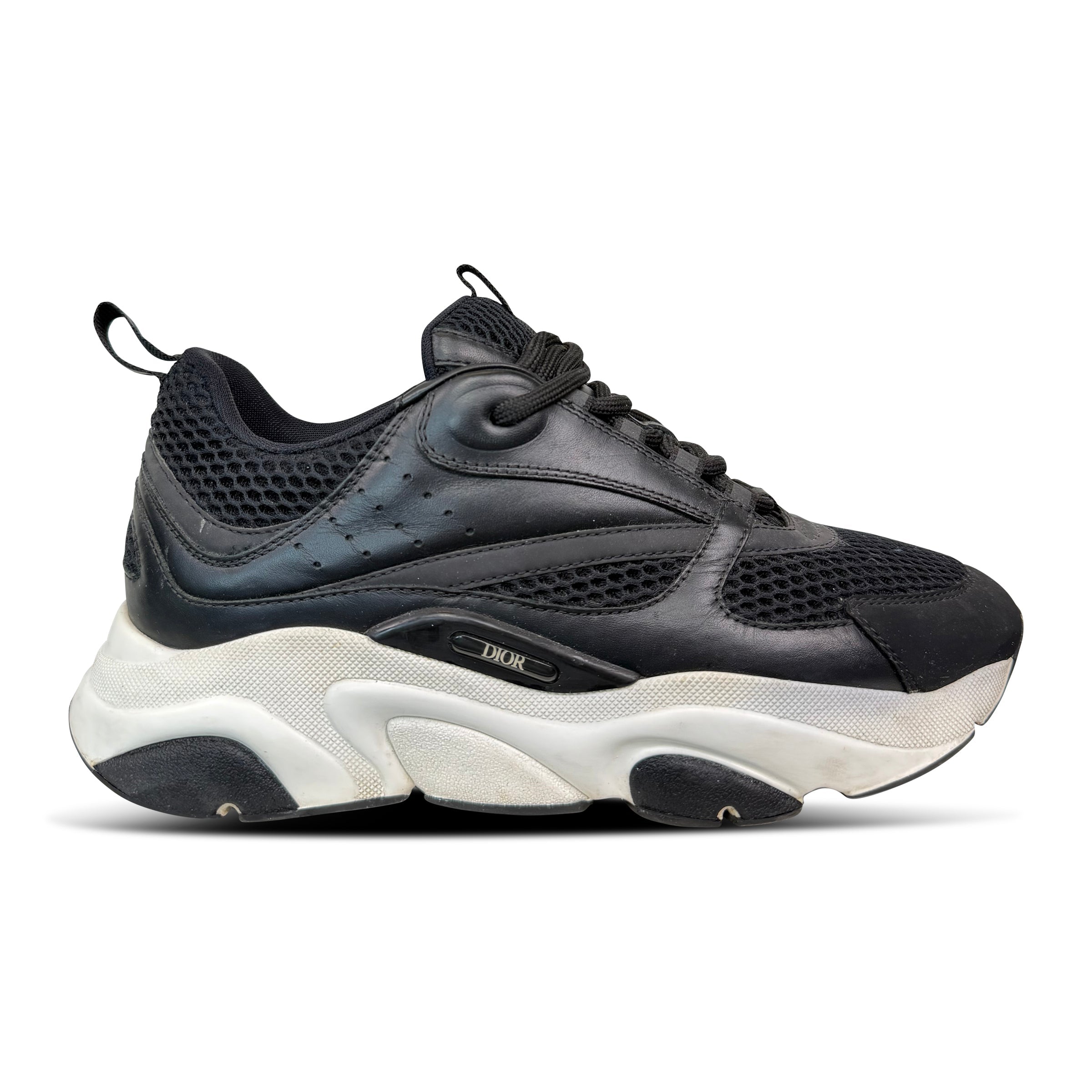 DIOR B22 BLACK / WHITE - UK 6 (40) - Affluent ArchivesUsed HIGH END DESIGNER CLOTHING