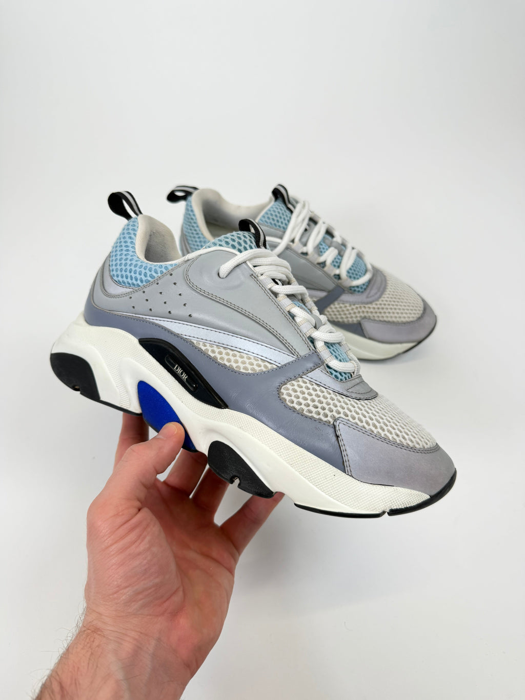 DIOR B22 REFLECTIVE BLUE / WHITE - UK 7.5 (41.5) - Affluent ArchivesUsed HIGH END DESIGNER CLOTHING