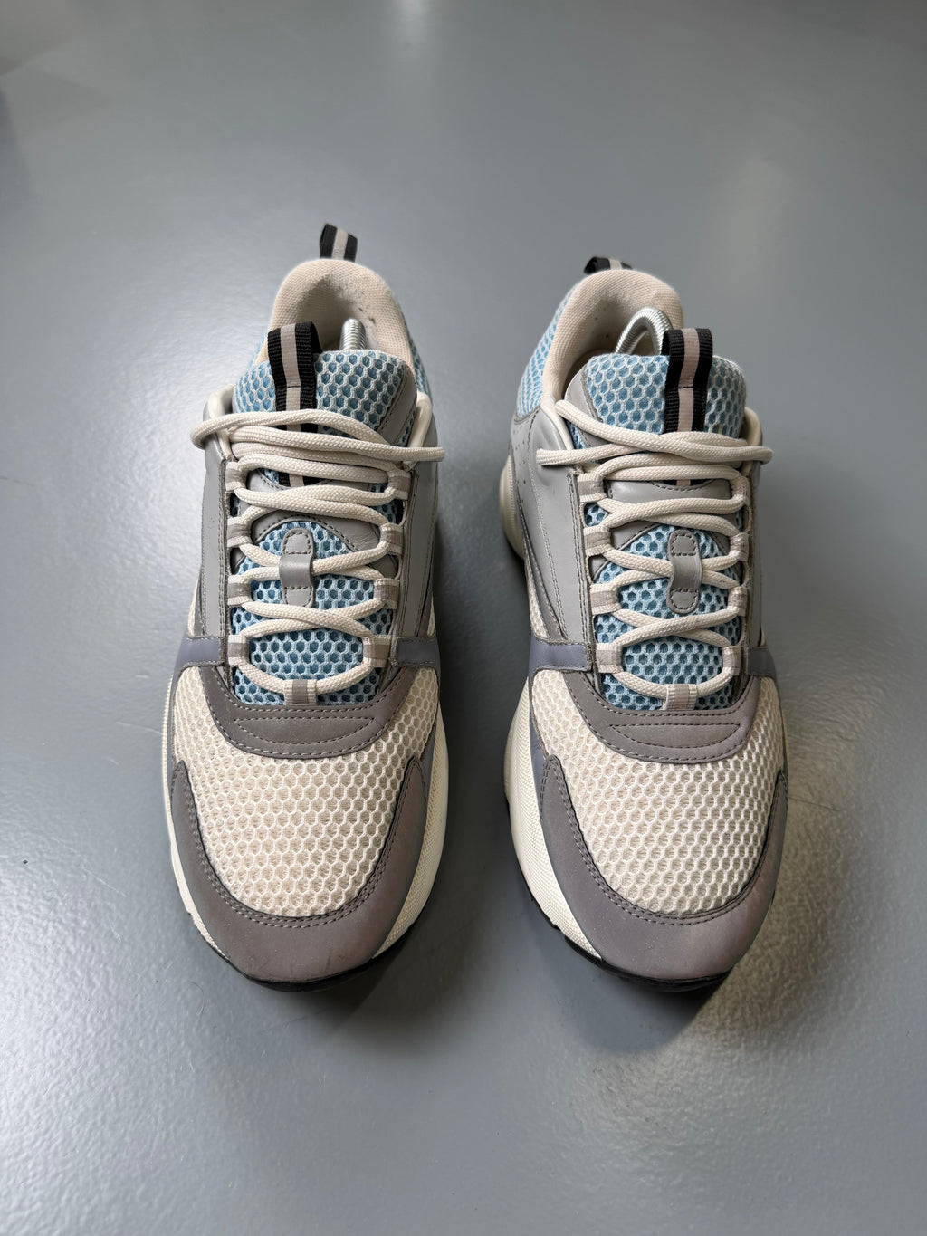 DIOR B22 REFLECTIVE BLUE / WHITE - UK 9 (43) - Affluent ArchivesUsed HIGH END DESIGNER CLOTHING