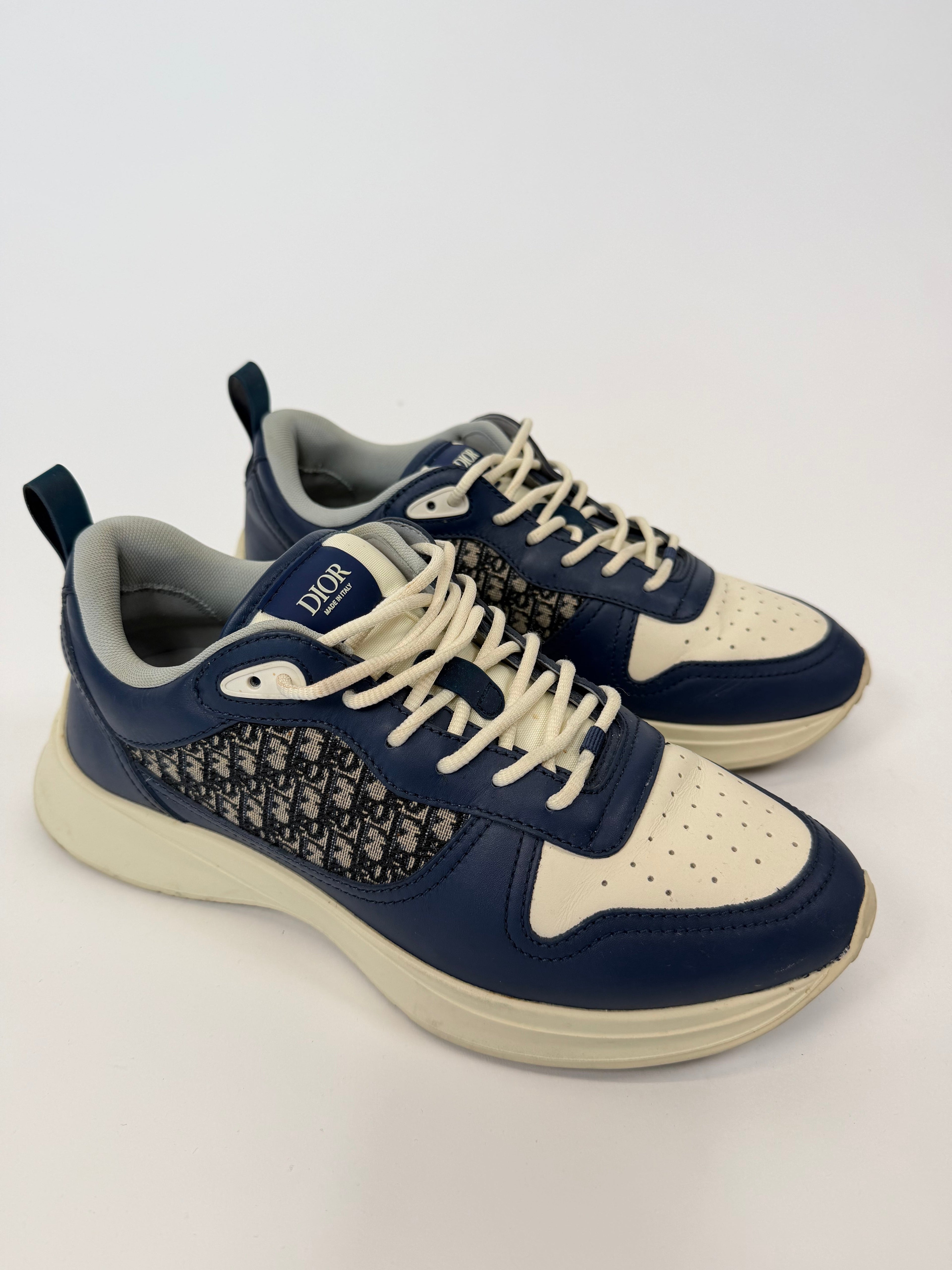 DIOR B25 BLUE / CREAM TRAINER - UK 8 (42) - Affluent ArchivesUsed HIGH END DESIGNER CLOTHING