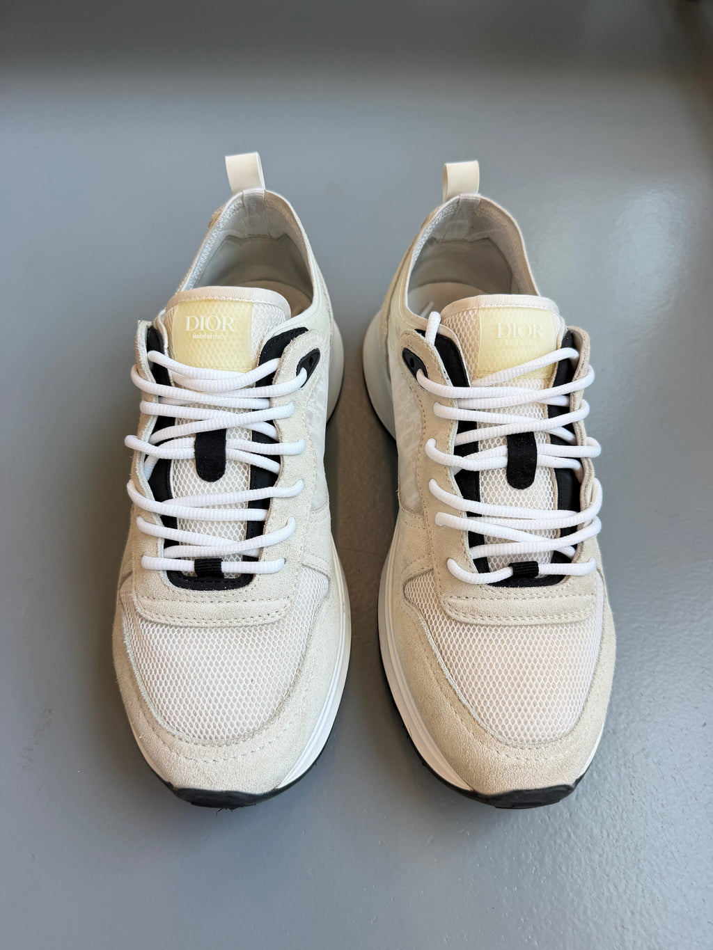 DIOR B25 CREAM / BEIGE - UK 8 (42) | PRE OWNED - Affluent ArchivesUsed HIGH END DESIGNER CLOTHING