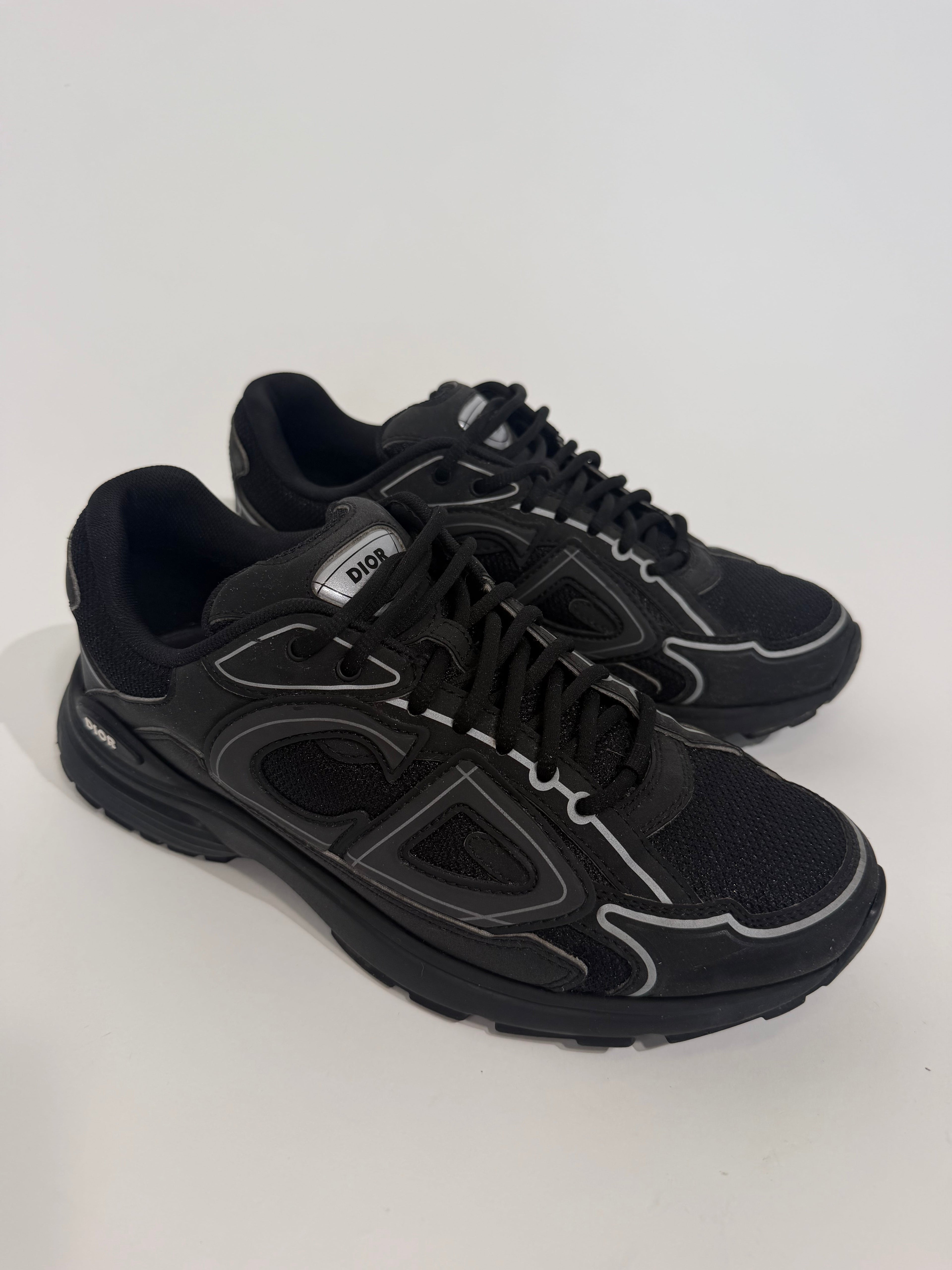 DIOR B30 BLACK - UK 7 (41) | PRE OWNED - Affluent ArchivesUsed HIGH END DESIGNER CLOTHING