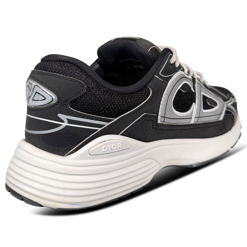 DIOR B30 BLACK / WHITE - UK 10 (44) | PRE OWNED - Affluent ArchivesUsed HIGH END DESIGNER CLOTHING