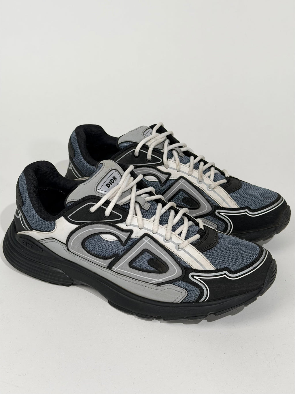 DIOR B30 BLUE/GREY - UK 10 (44) | PRE OWNED - Affluent ArchivesUsed HIGH END DESIGNER CLOTHING