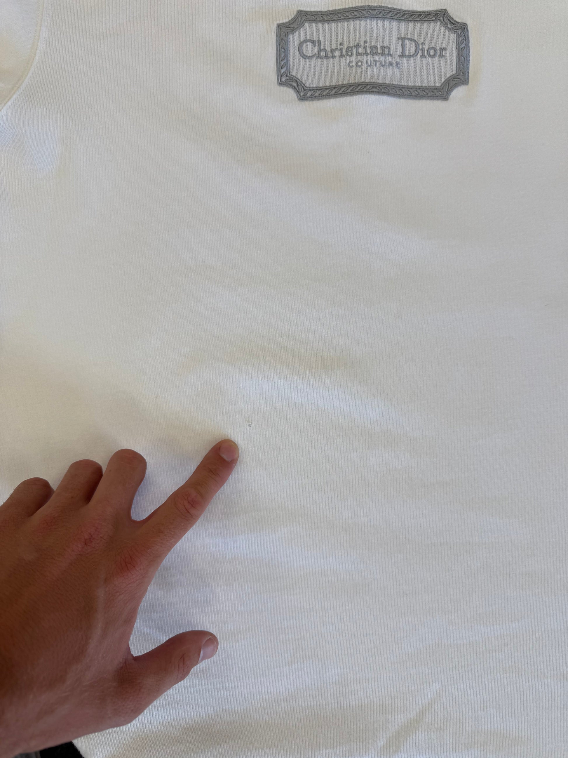 DIOR CHRISTIAN DIOR COUTURE T SHIRT WHITE - SMALL (Fits Size Large) - Affluent ArchivesUsed HIGH END DESIGNER CLOTHING