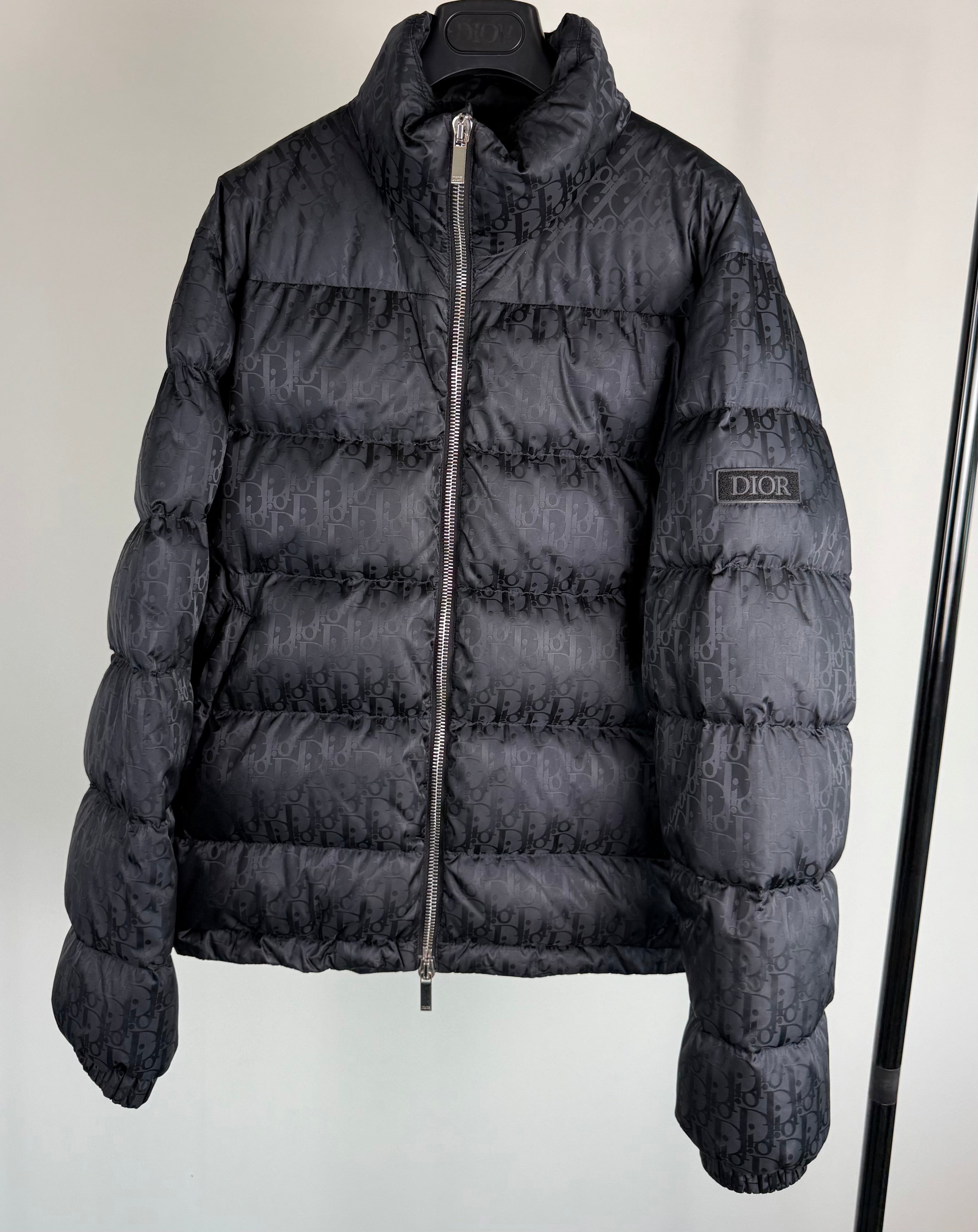 DIOR JACQUARD OBLIQUE COAT NAVY - MEDIUM (48) - Affluent ArchivesUsed HIGH END DESIGNER CLOTHING