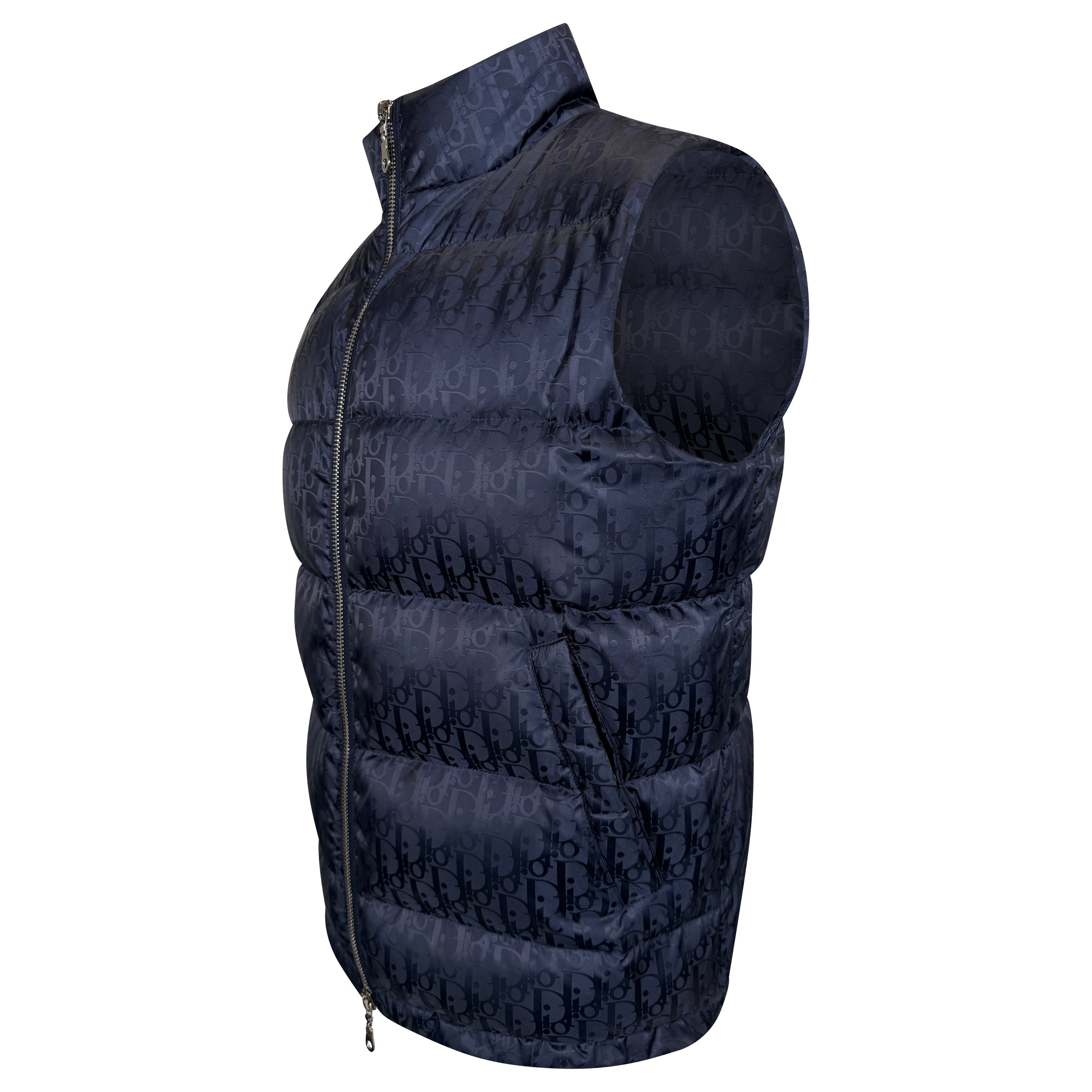 DIOR JACQUARD OBLIQUE GILET NAVY - MEDIUM | PRE OWNED - Affluent ArchivesUsed HIGH END DESIGNER CLOTHING
