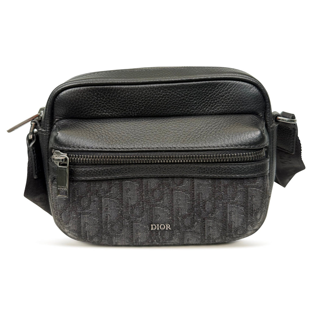 DIOR OBLIQUE MINI RIDER 2.0 MESSENGER BAG | PRE OWNED - Affluent ArchivesUsed HIGH END DESIGNER CLOTHING