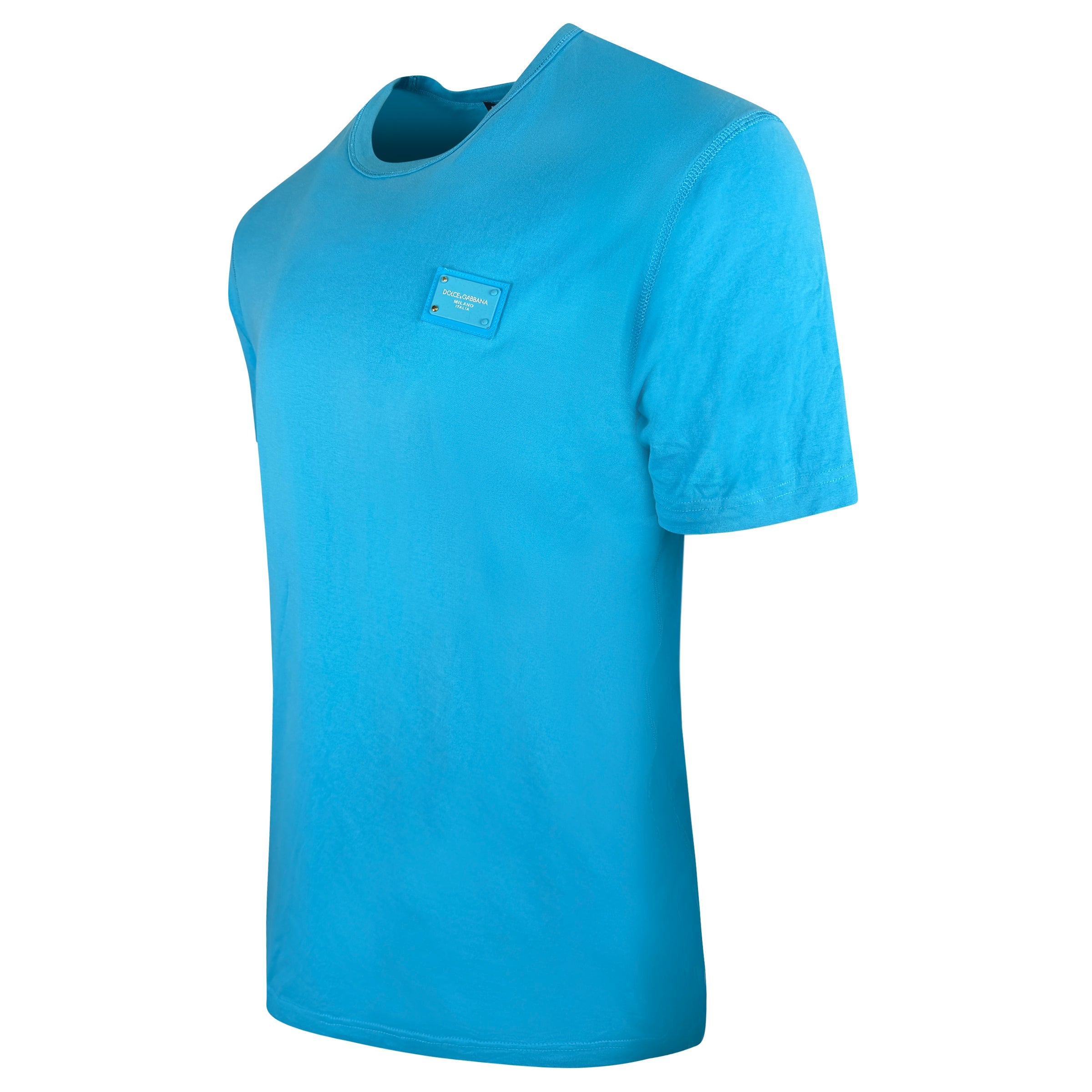 DOLCE GABBANA PLAQUE T SHIRT LIGHT BLUE - XXL - Affluent ArchivesUsed HIGH END DESIGNER CLOTHING