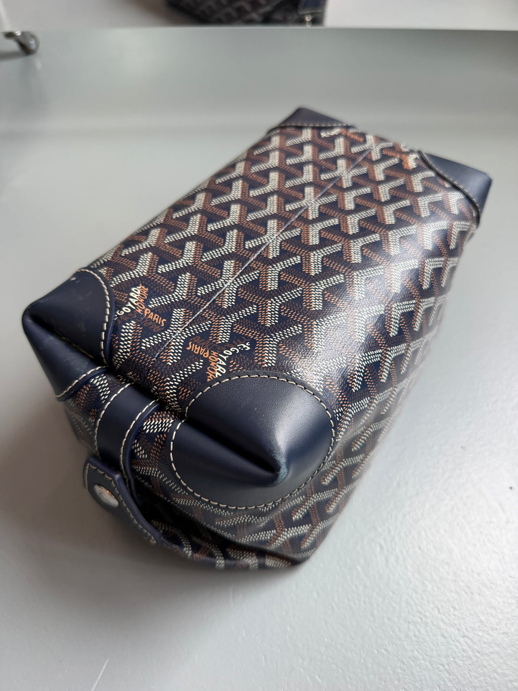 GOYARD BOWLING 25 BLUE | PRE OWNED - Affluent ArchivesUsed HIGH END DESIGNER CLOTHING
