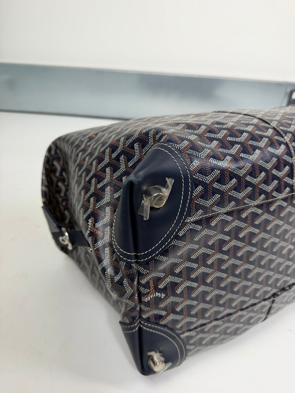 GOYARD BOWLING 55 NAVY BAG | PRE OWNED - Affluent ArchivesUsed HIGH END DESIGNER CLOTHING