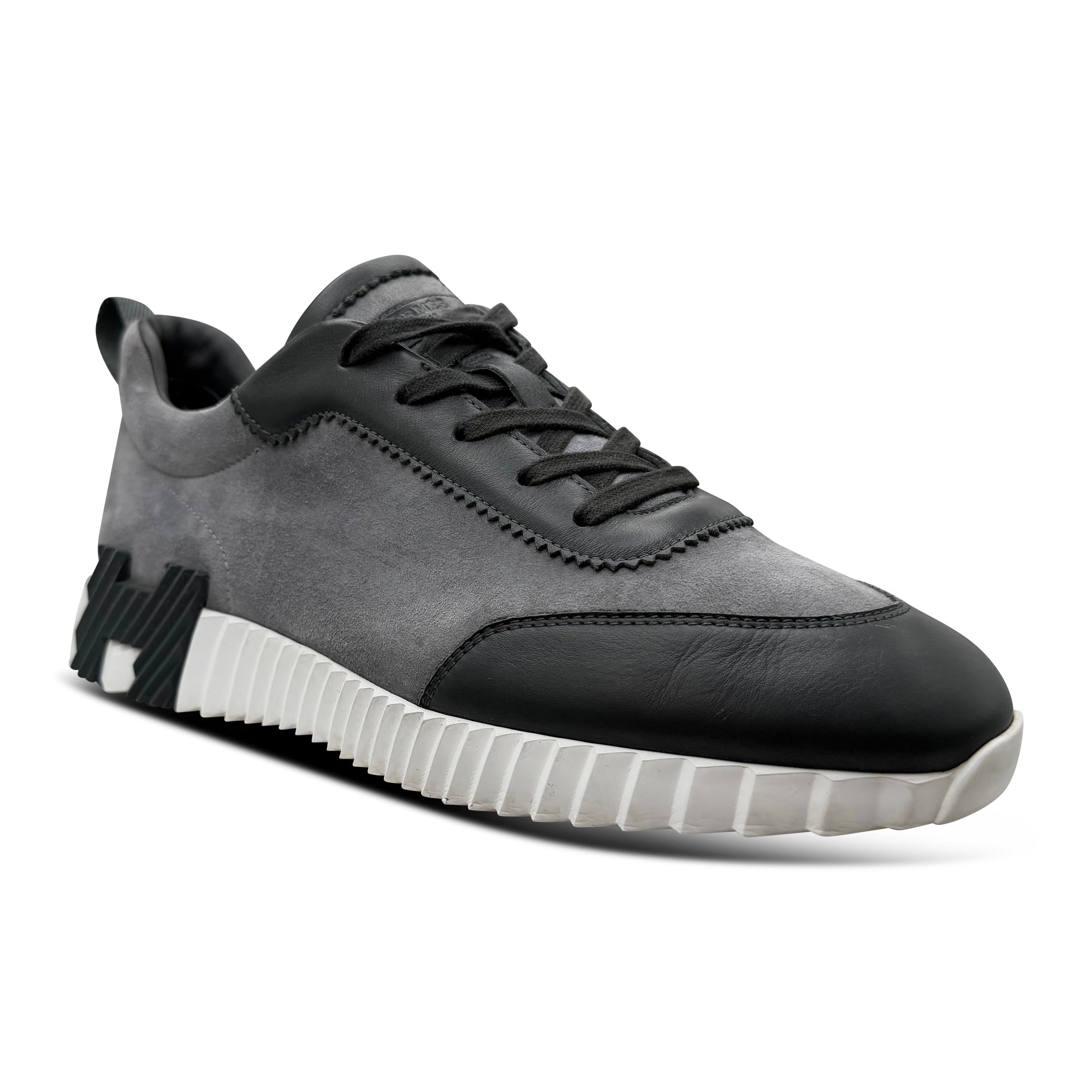 HERMES BOUNCING GREY TRAINER - UK 8.5 (Fits 9) - Affluent ArchivesUsed HIGH END DESIGNER CLOTHING