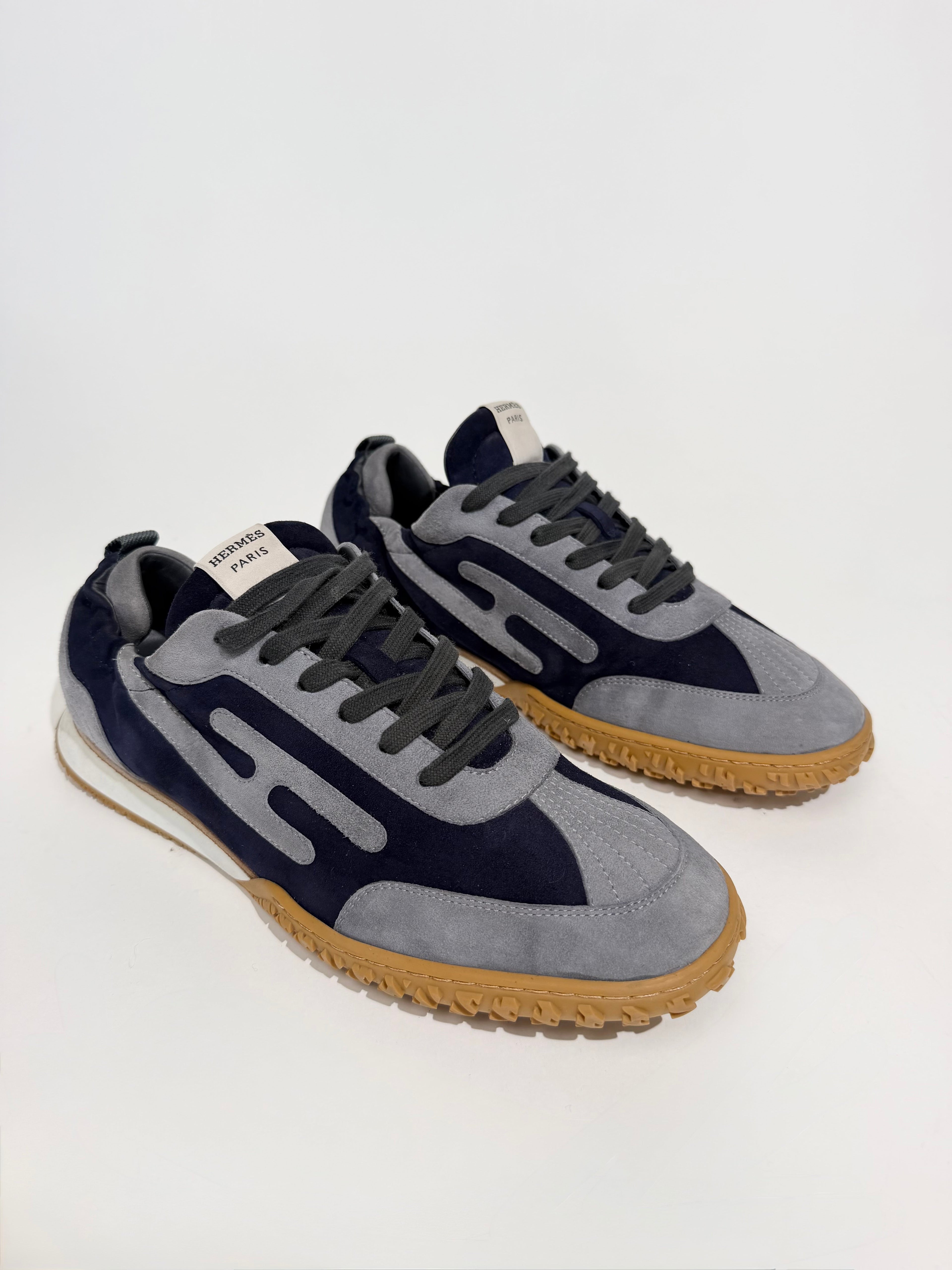HERMES JET TRAINER NAVY/BLUE - UK 8.5 (Fits 9) | PRE OWNED - Affluent ArchivesUsed HIGH END DESIGNER CLOTHING