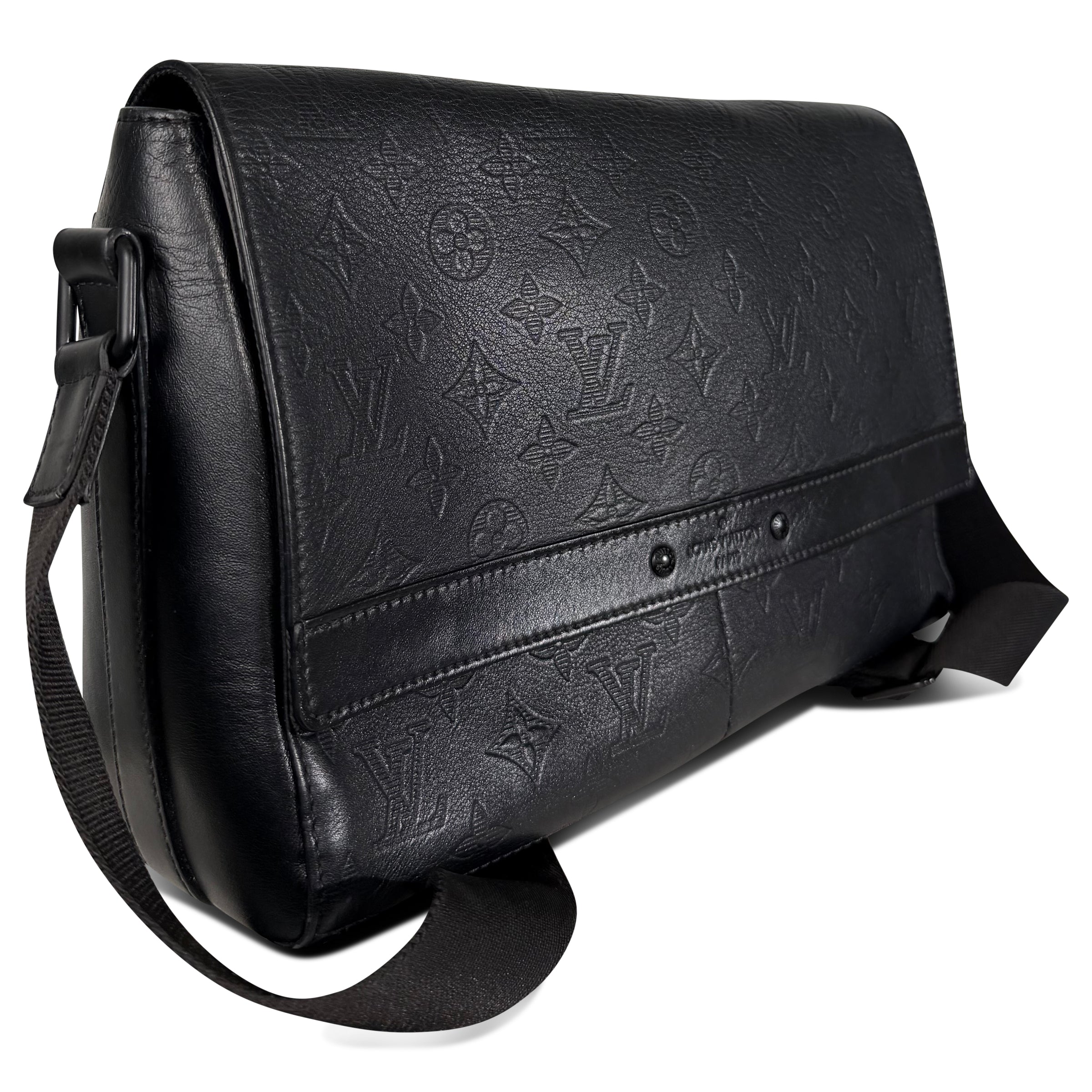 LOUIS VUITTON SPRINTER MESSENGER SHADOW LEATHER | PRE OWNED