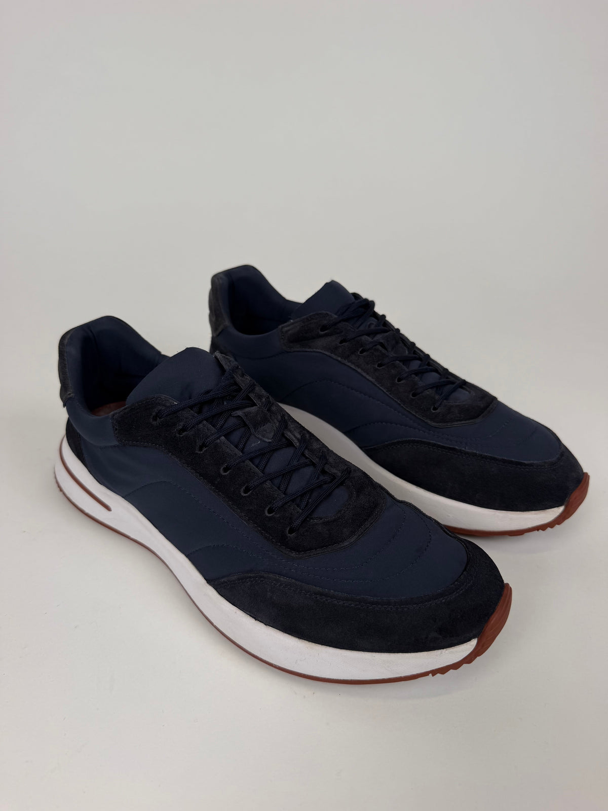 LORO PIANA WEEKEND WALK NAVY TRAINER - UK 9 (Fits 9.5) | PRE OWNED - Affluent ArchivesUsed HIGH END DESIGNER CLOTHING