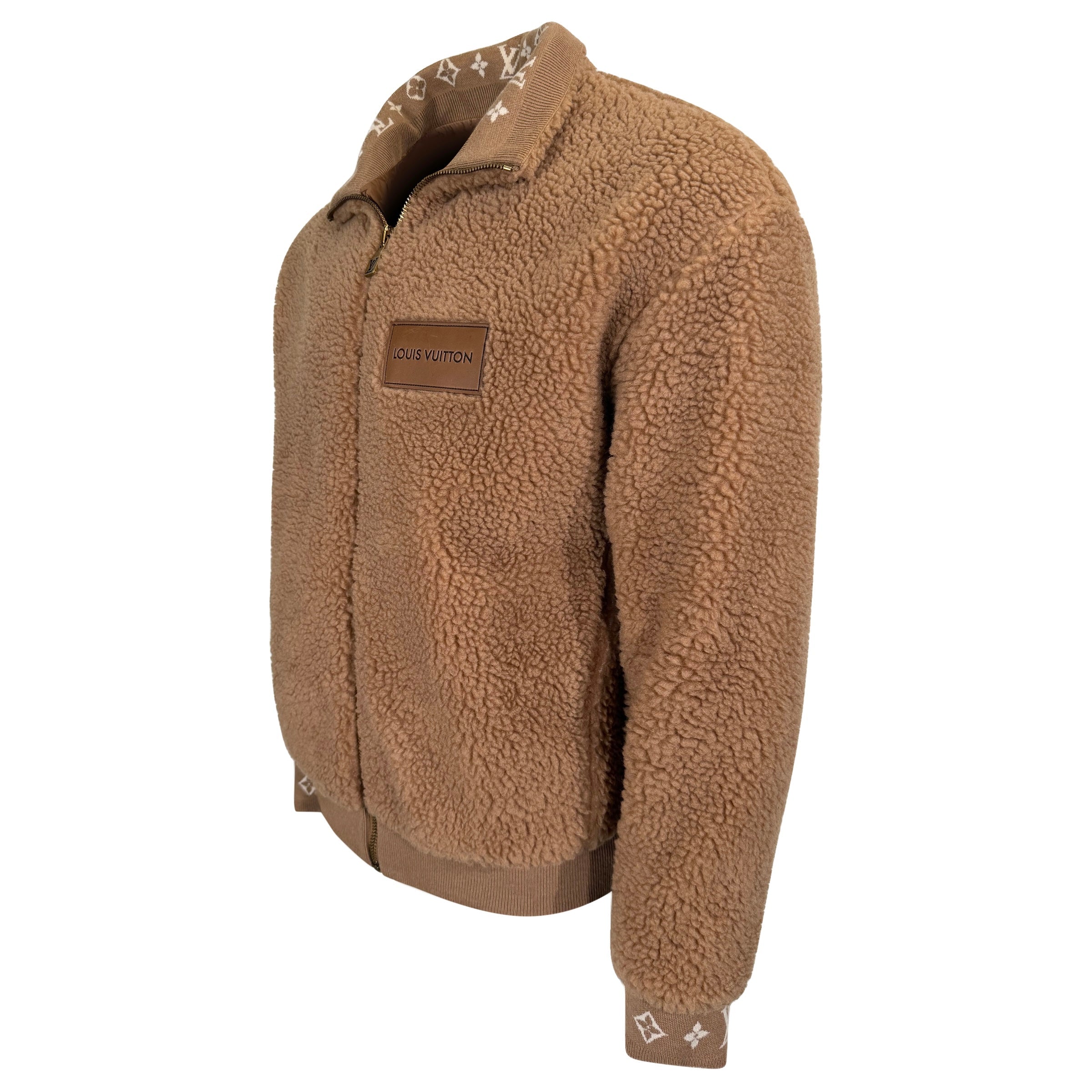LOUIS VUITON BEIGE FLEECE BLOUSON MONOGRAM - XL | PRE OWNED - Affluent ArchivesUsed HIGH END DESIGNER CLOTHING